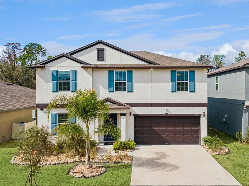 Photo of 1814 Red Loop, Lakeland, FL 33801 (MLS # O6390167)