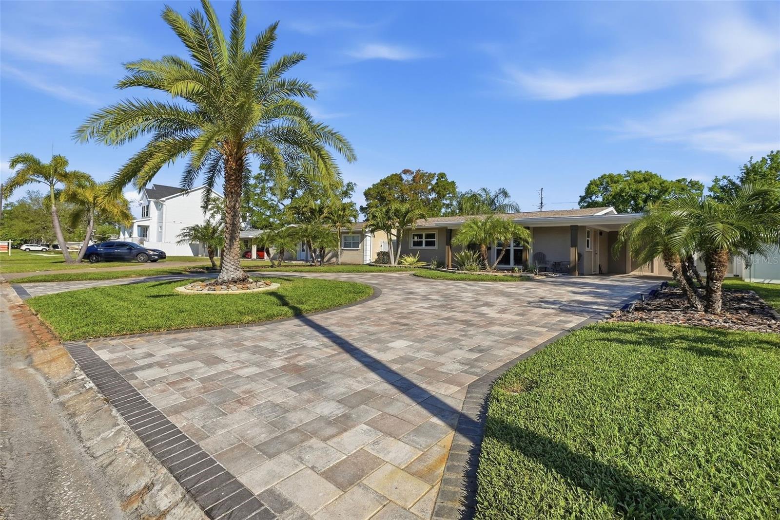 SNELL SHORES MANOR - Residential