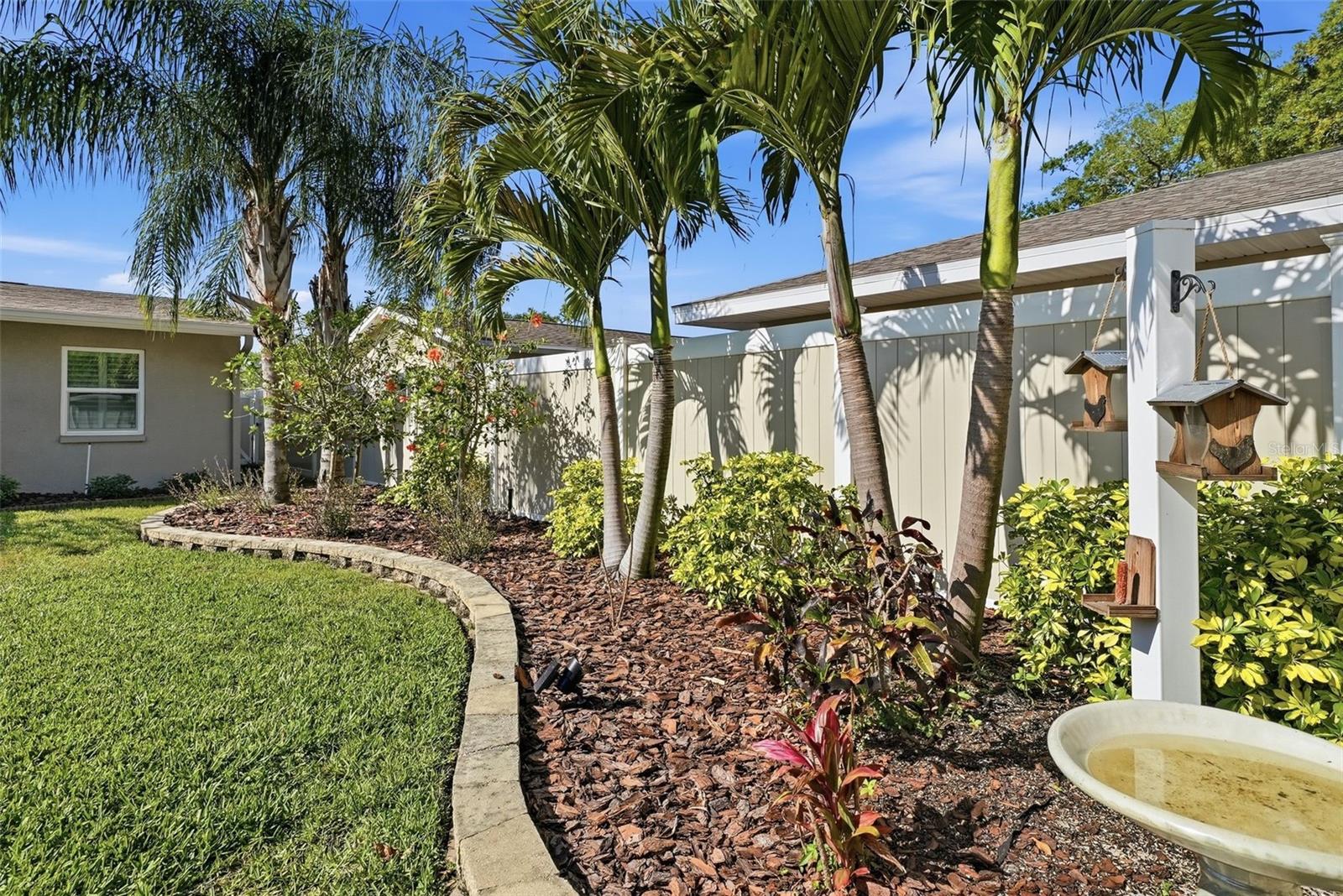 SNELL SHORES MANOR - Residential