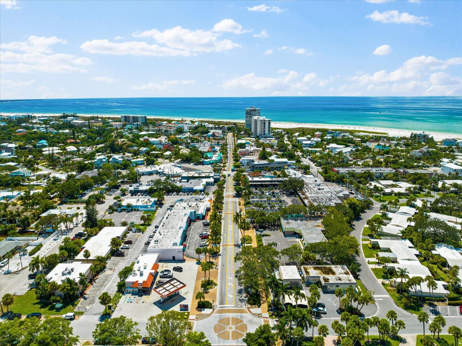 SIESTA ISLES - Residential