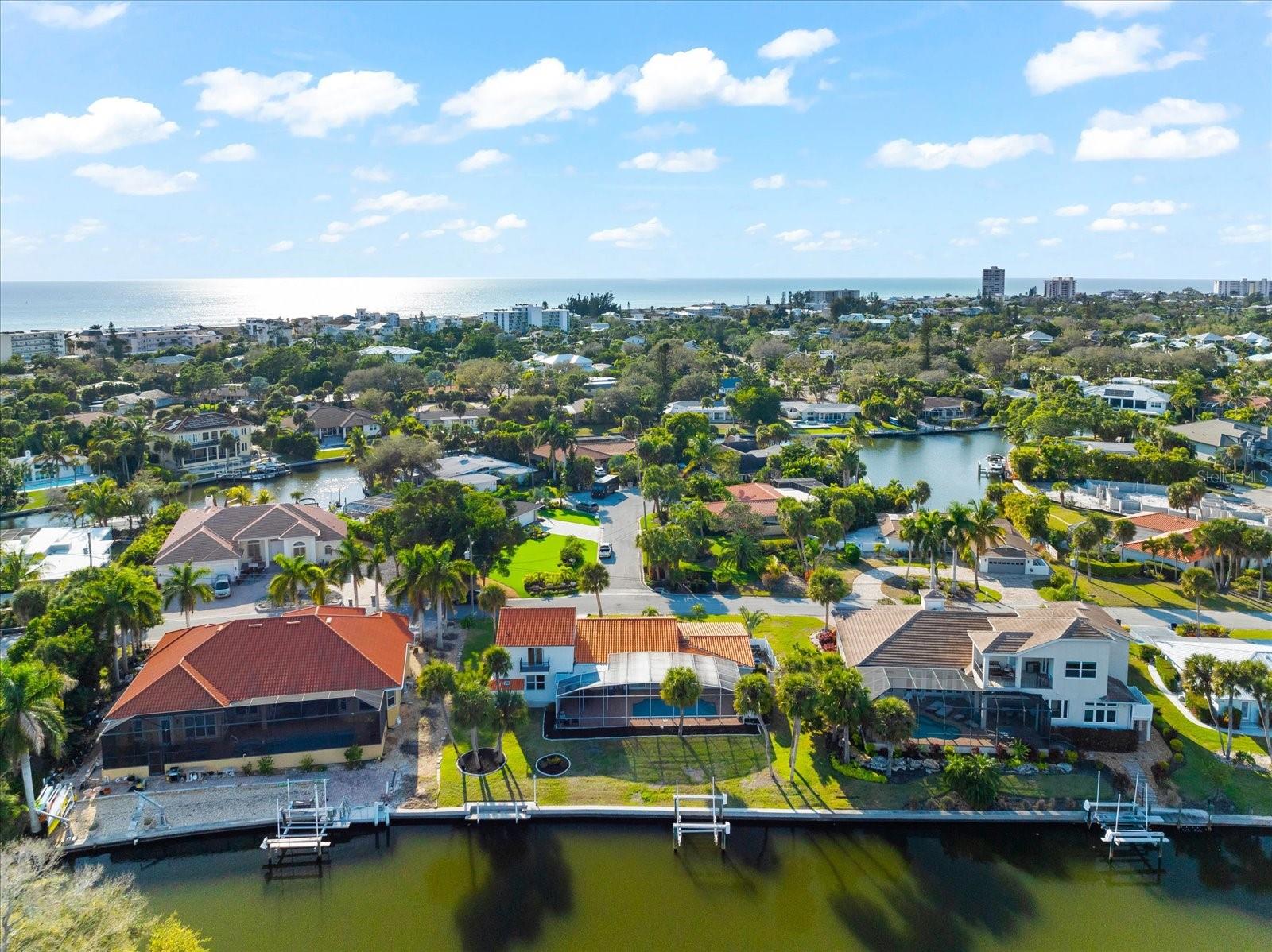 SIESTA ISLES - Residential