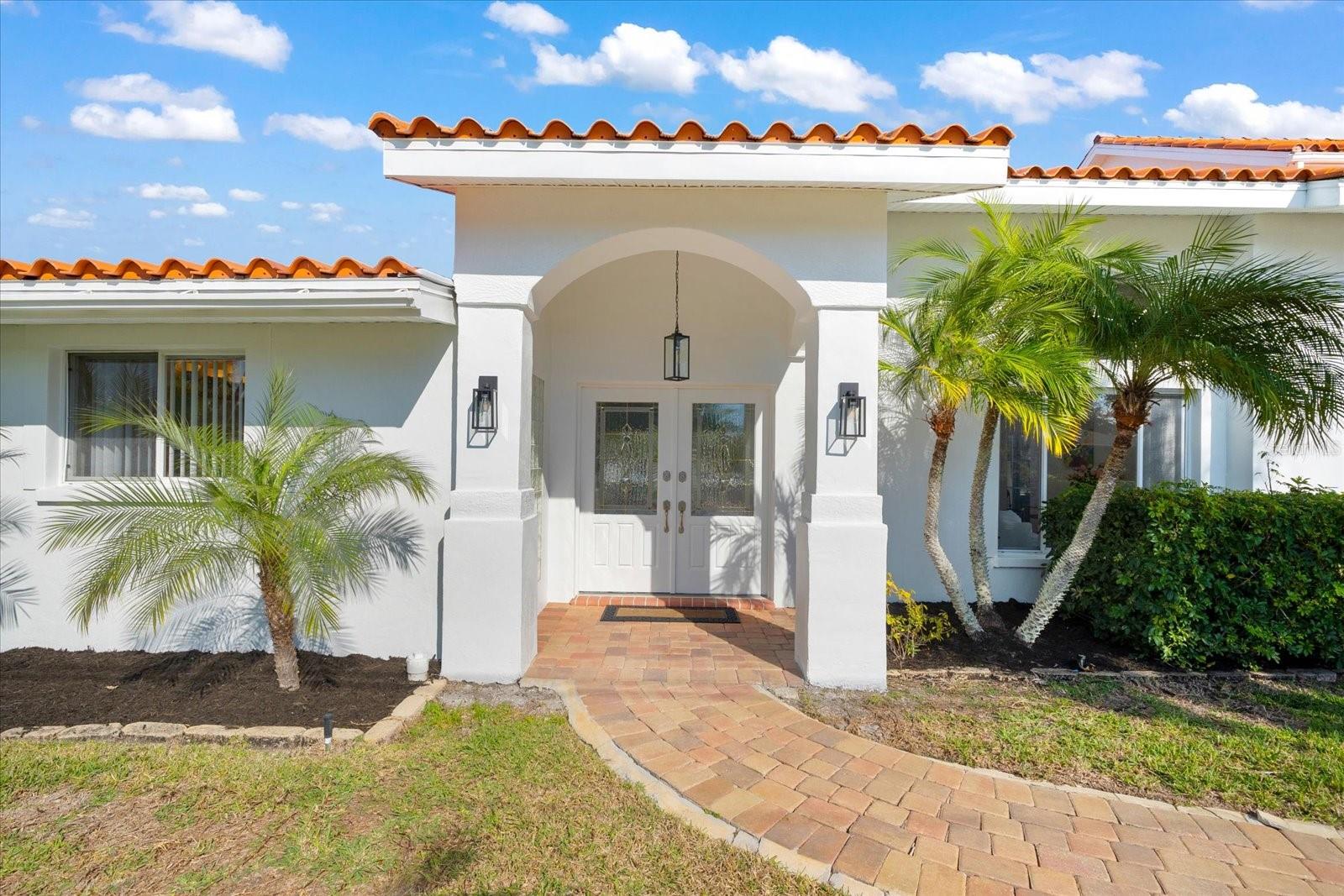 SIESTA ISLES - Residential