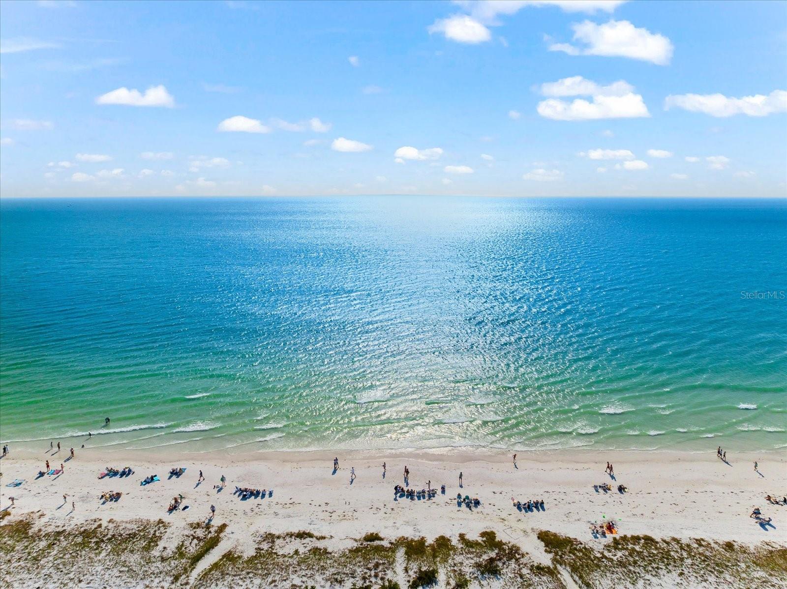 SIESTA ISLES - Residential