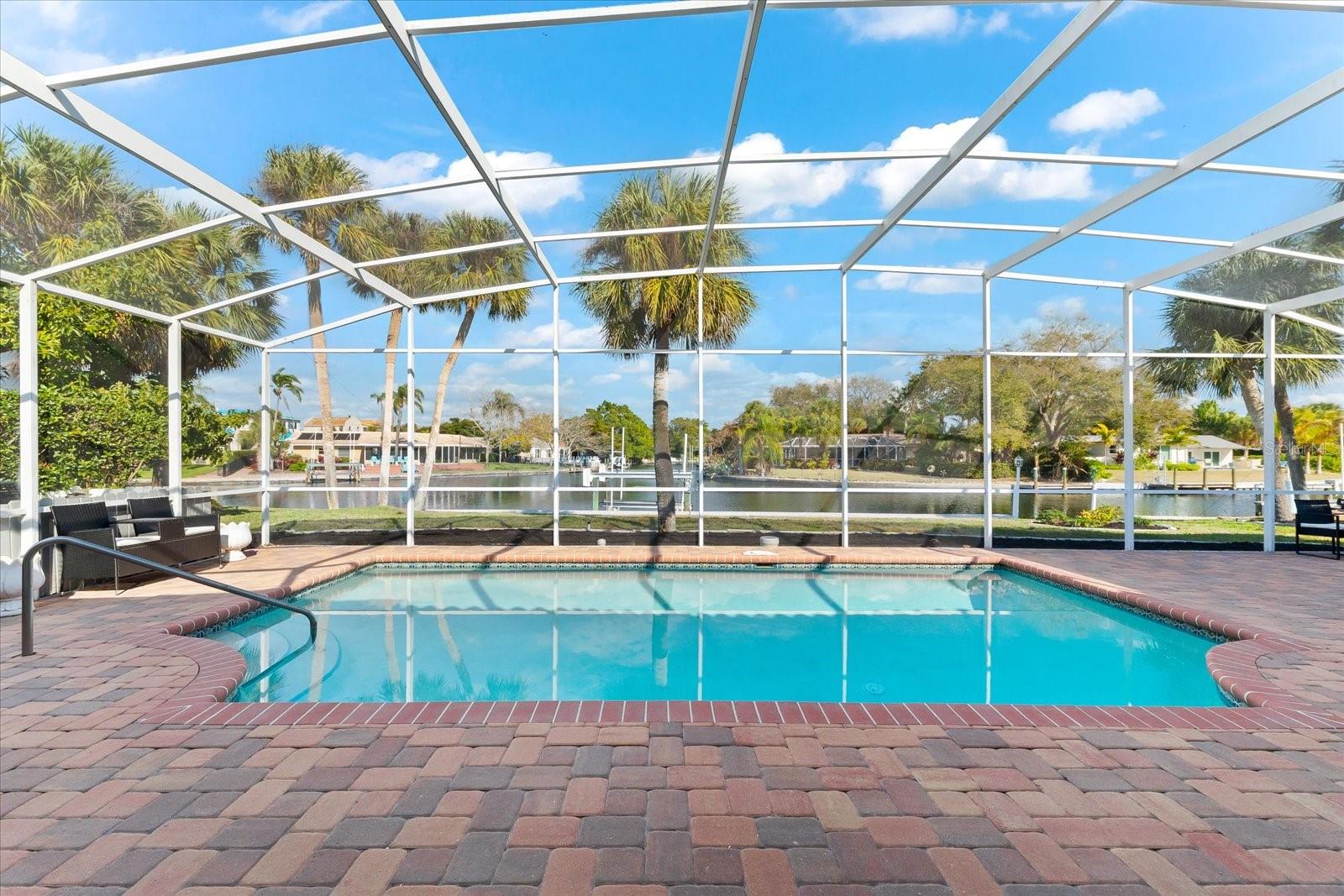 SIESTA ISLES - Residential