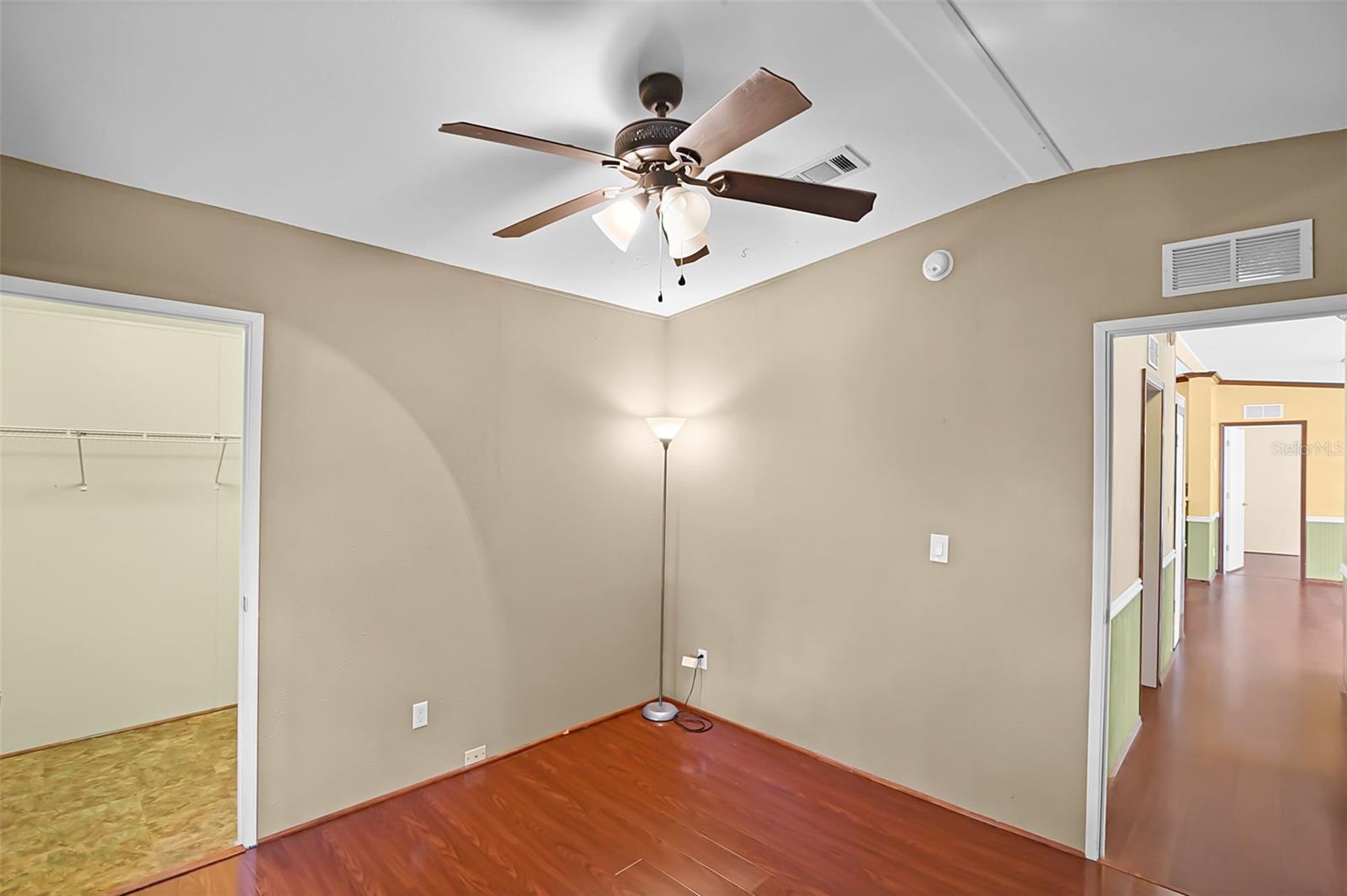 ASTATULA MEADOWS SUB - Residential