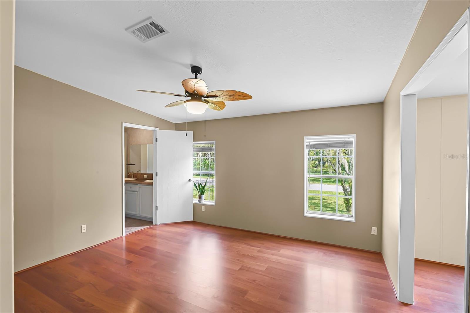 ASTATULA MEADOWS SUB - Residential