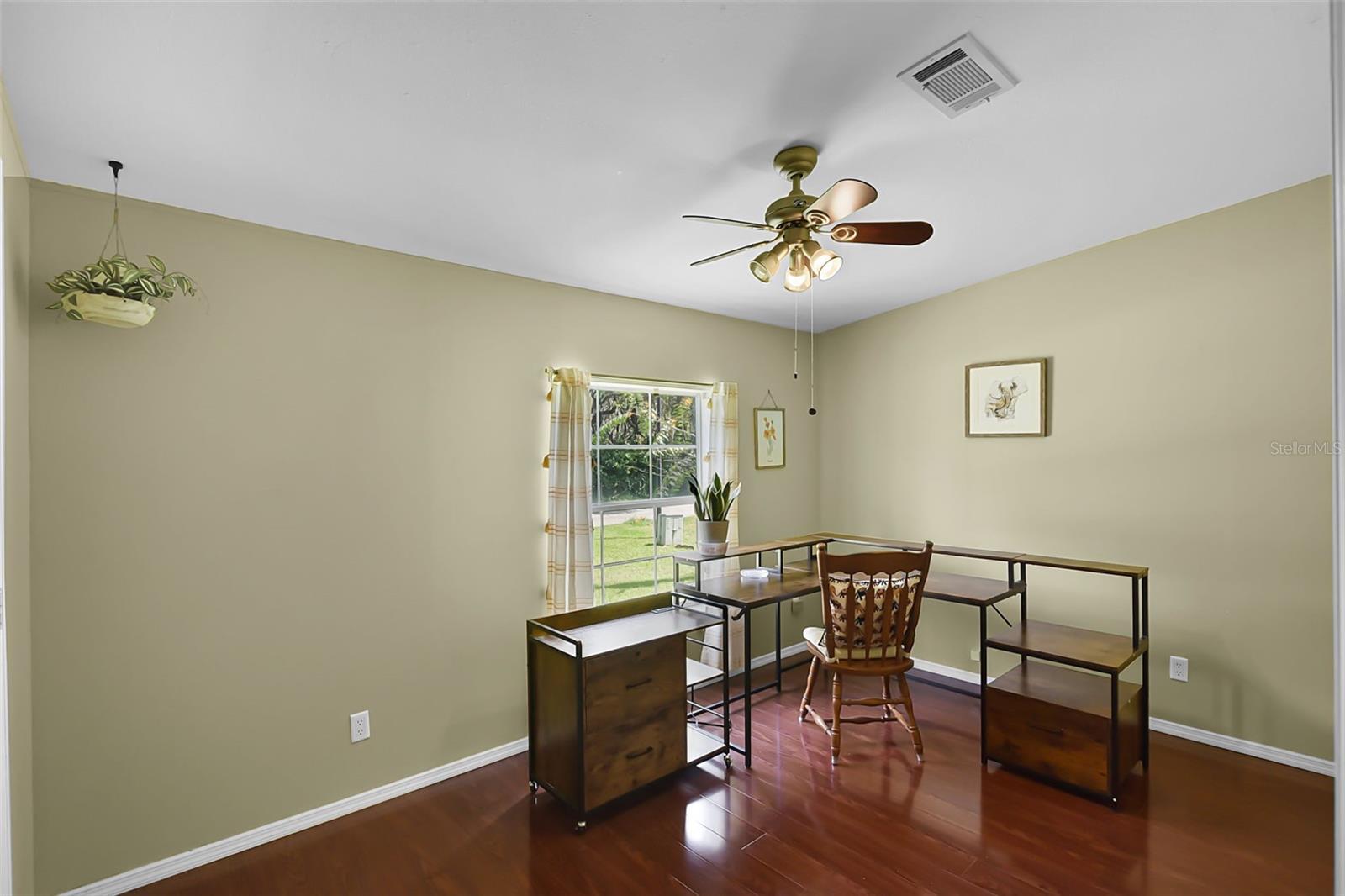 ASTATULA MEADOWS SUB - Residential