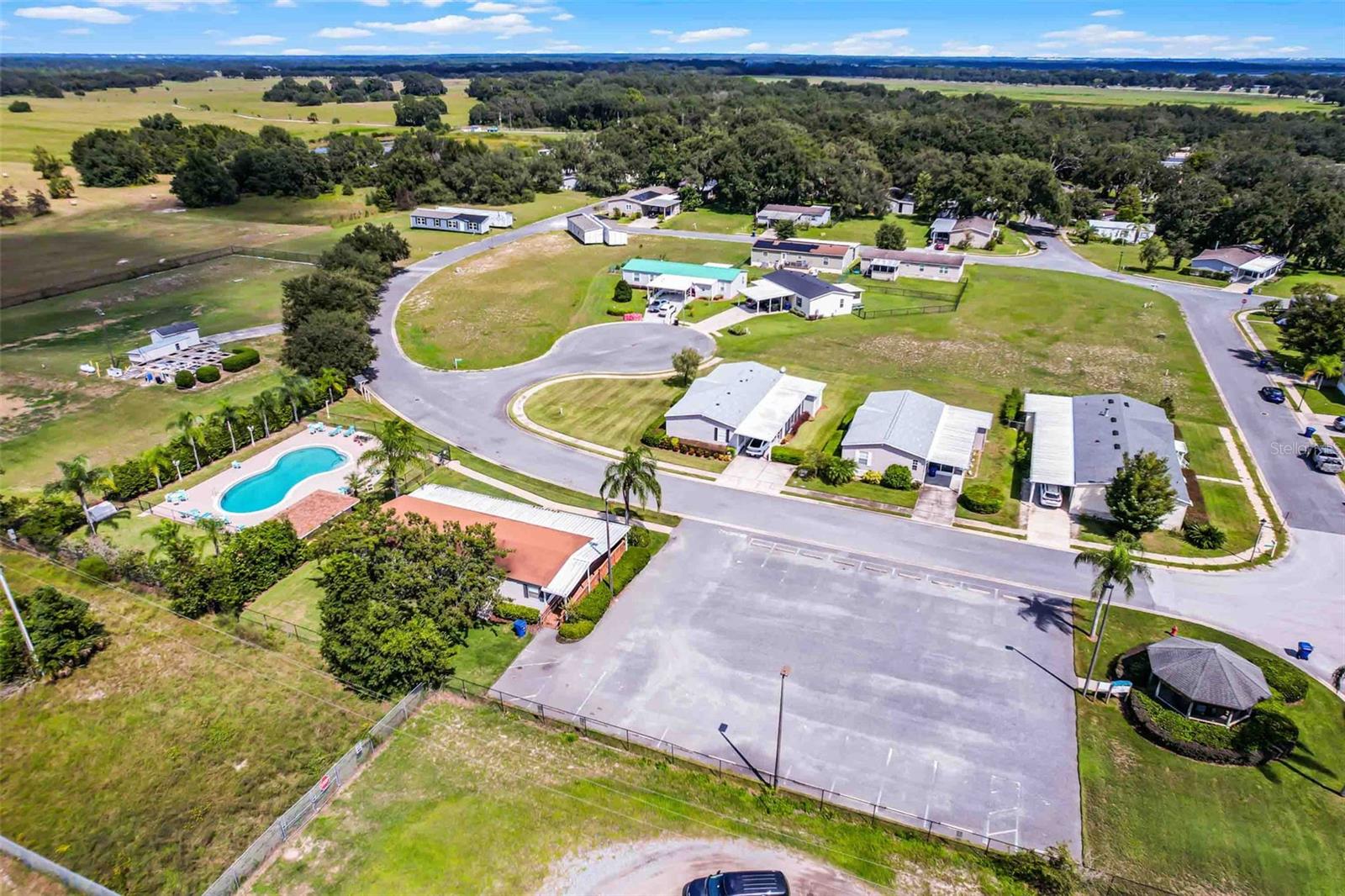 ASTATULA MEADOWS SUB - Residential