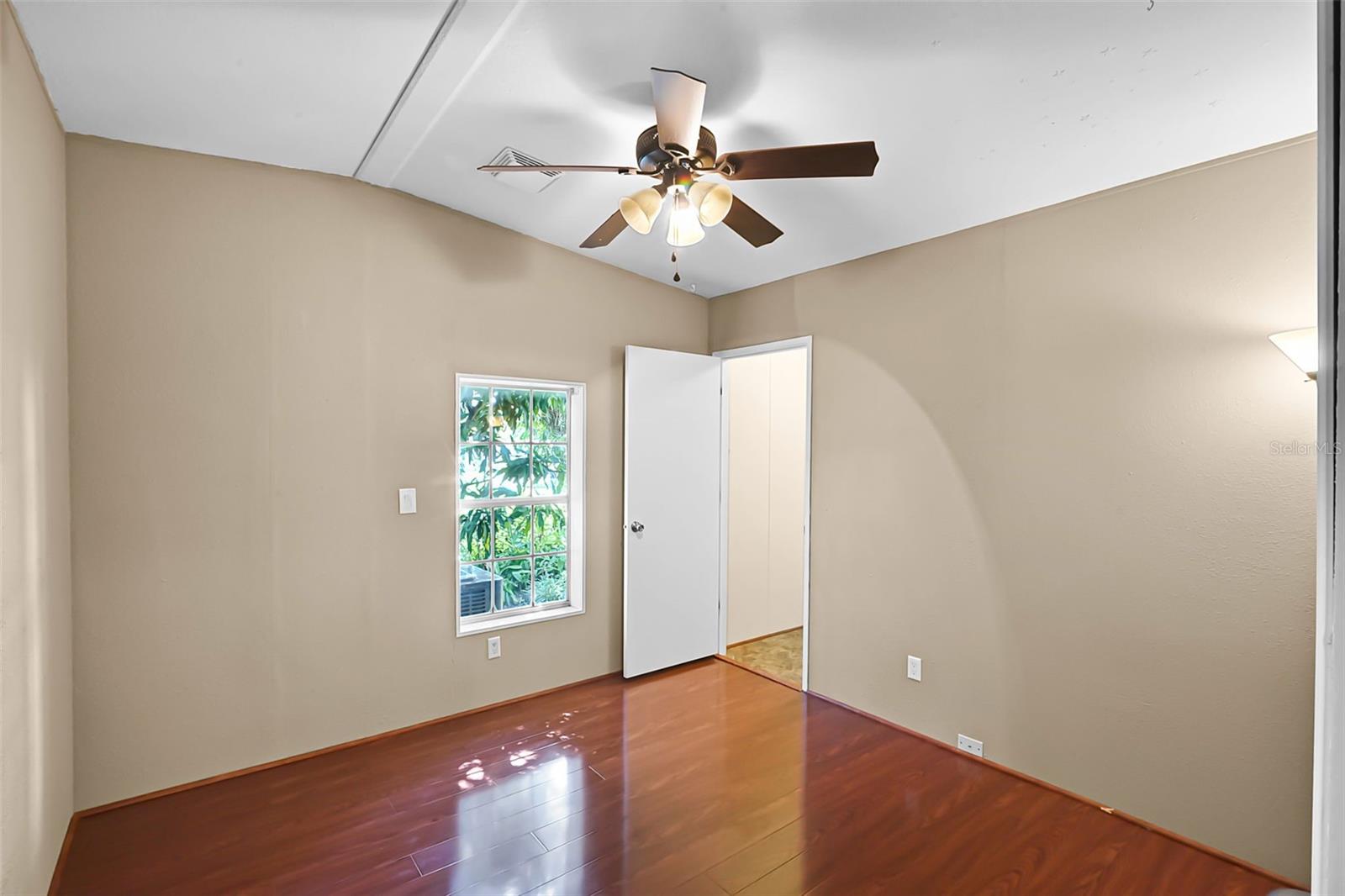 ASTATULA MEADOWS SUB - Residential