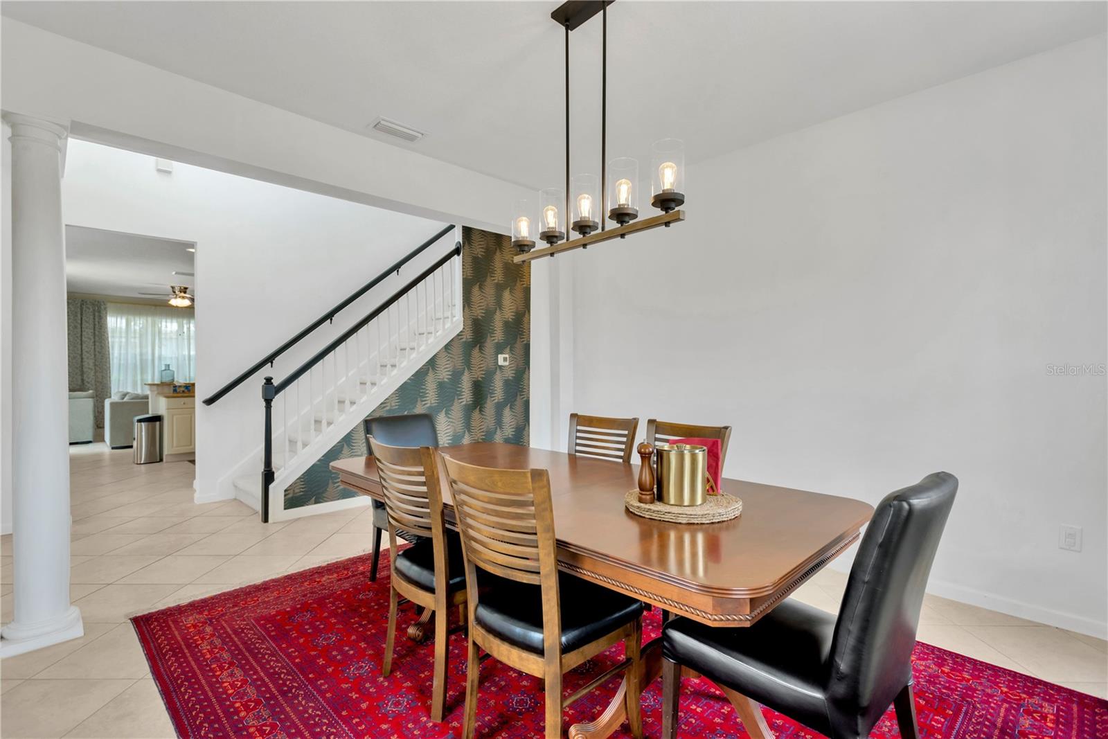 CLUB MANOR EAST OF GRAND HAMPT - Residential