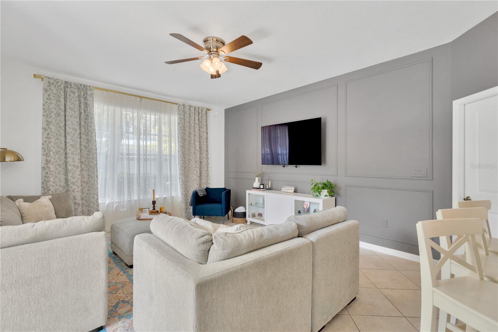 CLUB MANOR EAST OF GRAND HAMPT - Residential