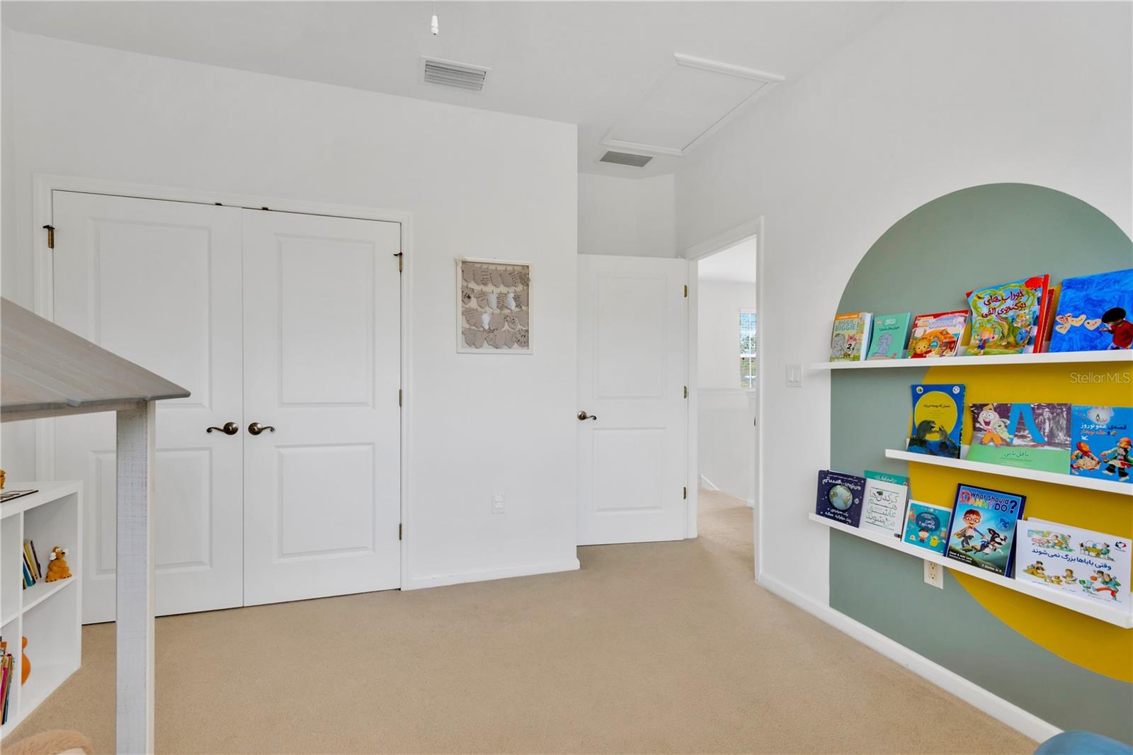 CLUB MANOR EAST OF GRAND HAMPT - Residential