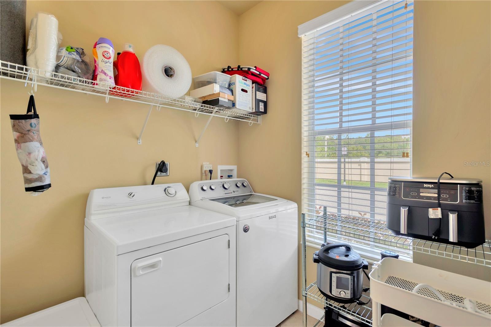 CLUB MANOR EAST OF GRAND HAMPT - Residential