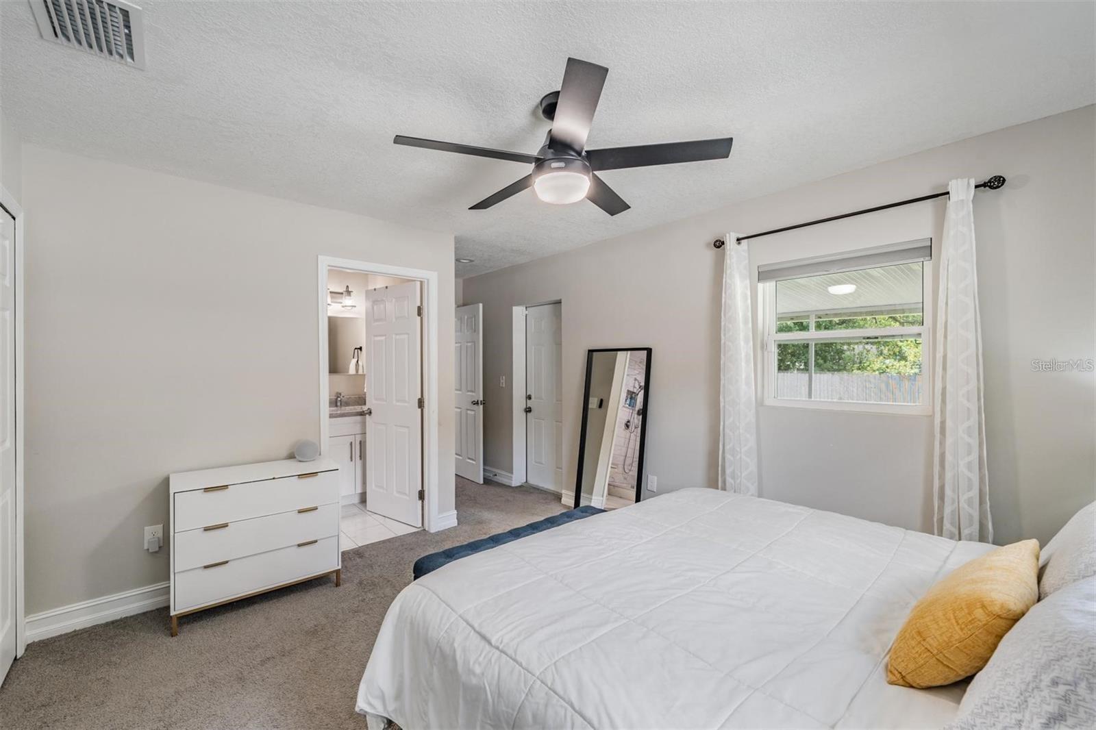 HAMNERS W E ALBIMAR - Residential