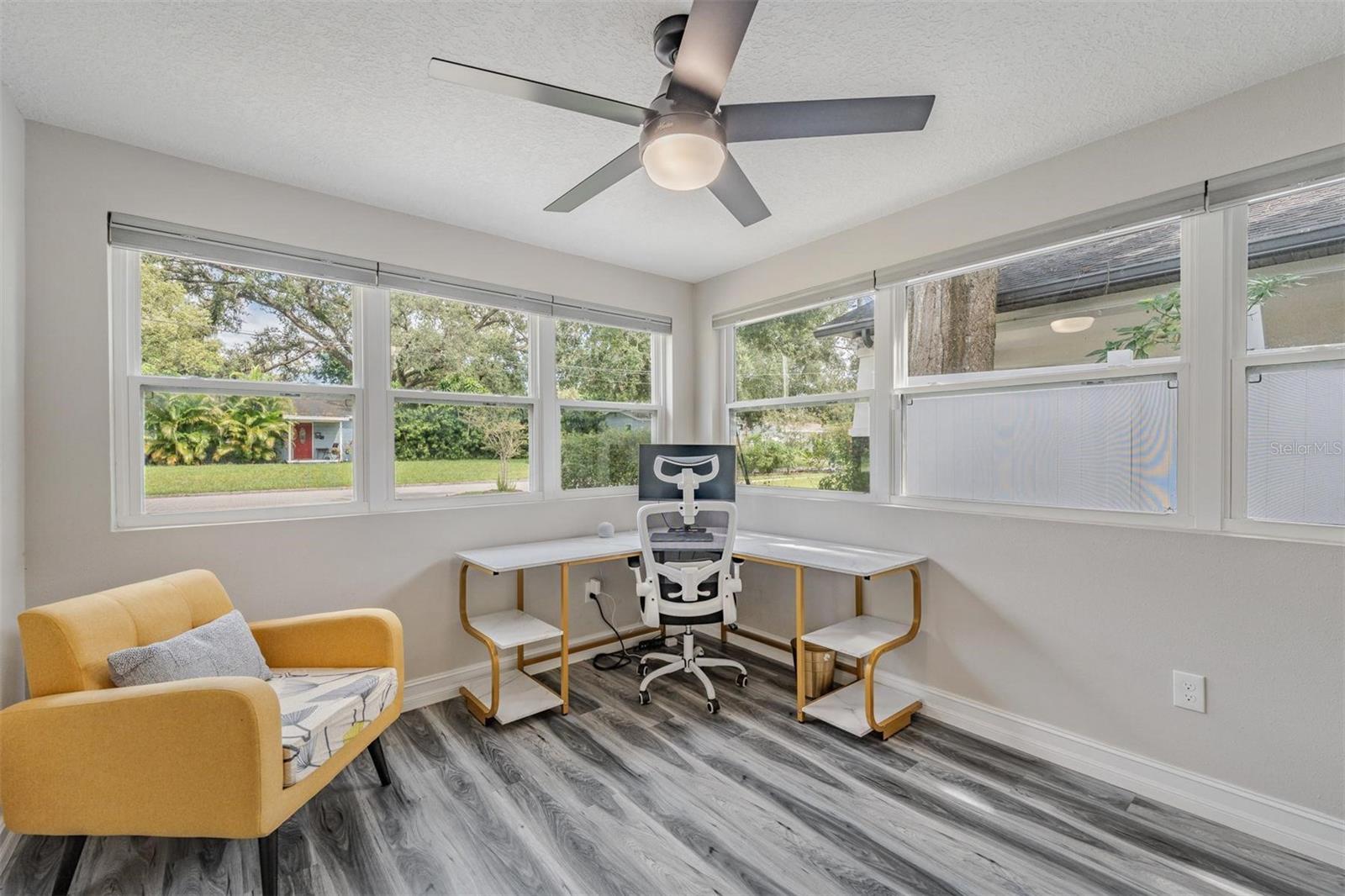 HAMNERS W E ALBIMAR - Residential