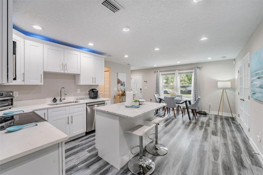 Photo of 7308 N Dartmouth Avenue, Tampa, FL 33604 (MLS # TB8489714)