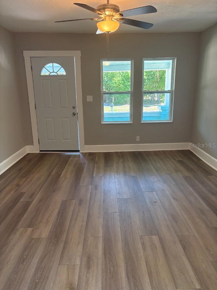 PLAZA PARK ADD CLEARWATER IMPROV CO CORR - Residential