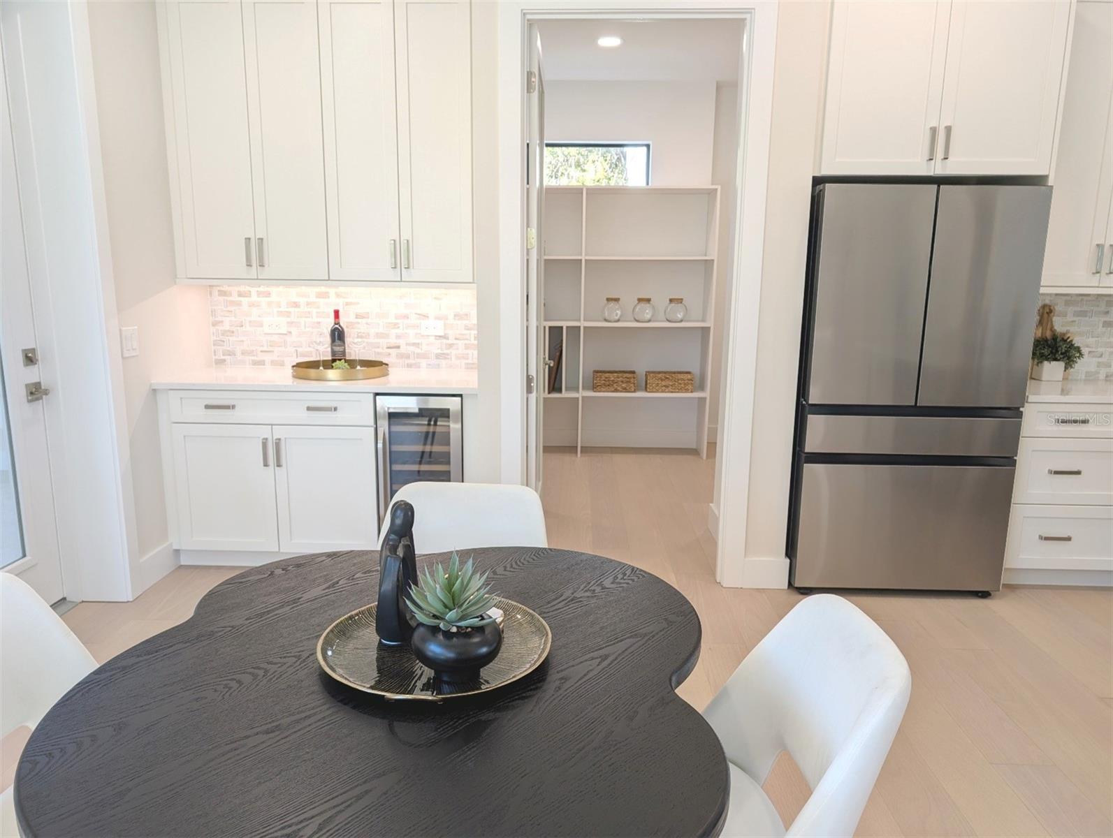 MONTICELLO - Residential