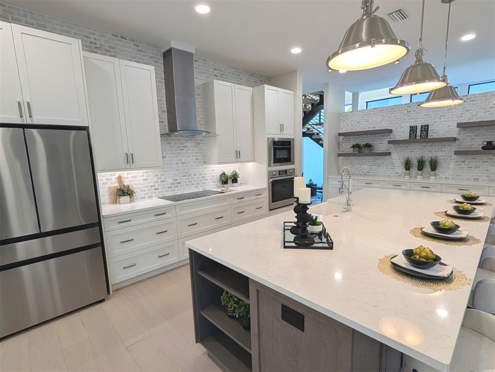 MONTICELLO - Residential