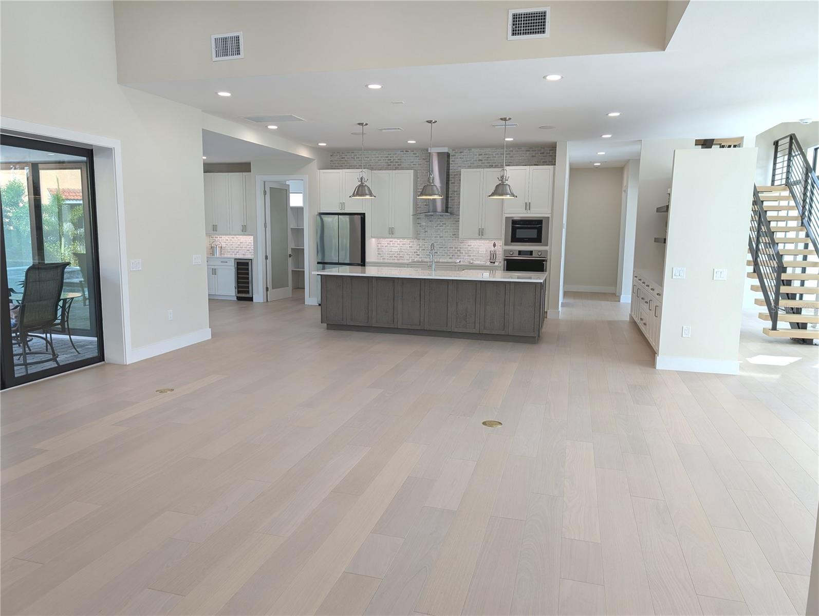 2110 MICHELE DRIVE
