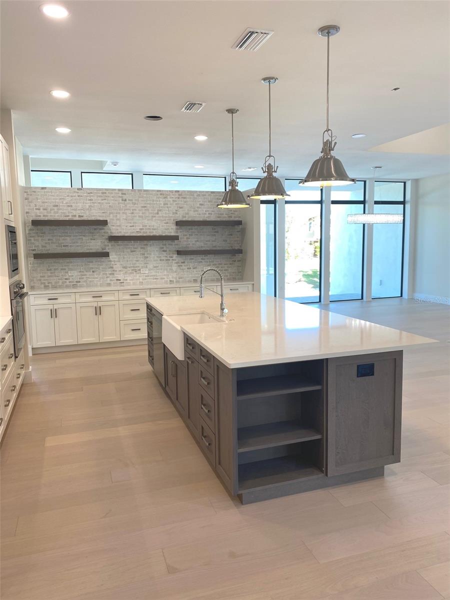 MONTICELLO - Residential