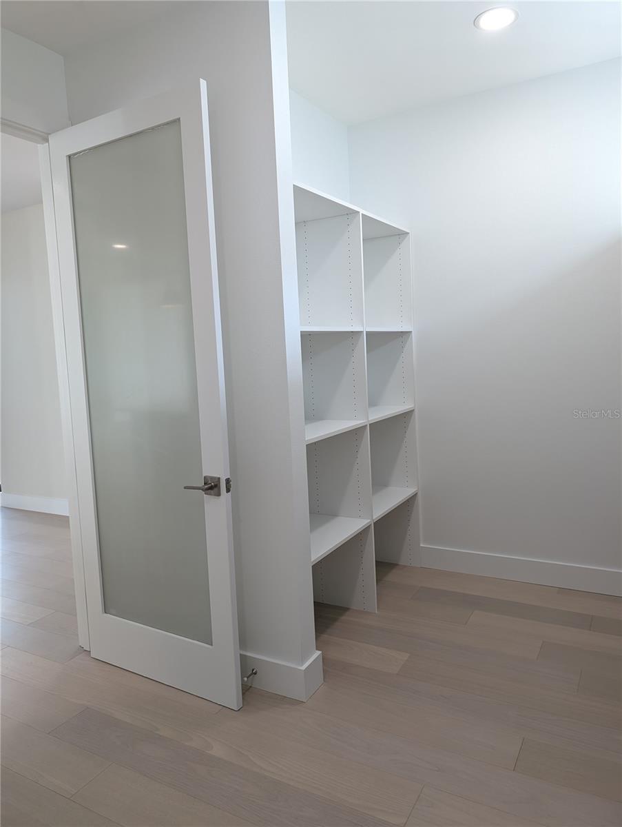 MONTICELLO - Residential