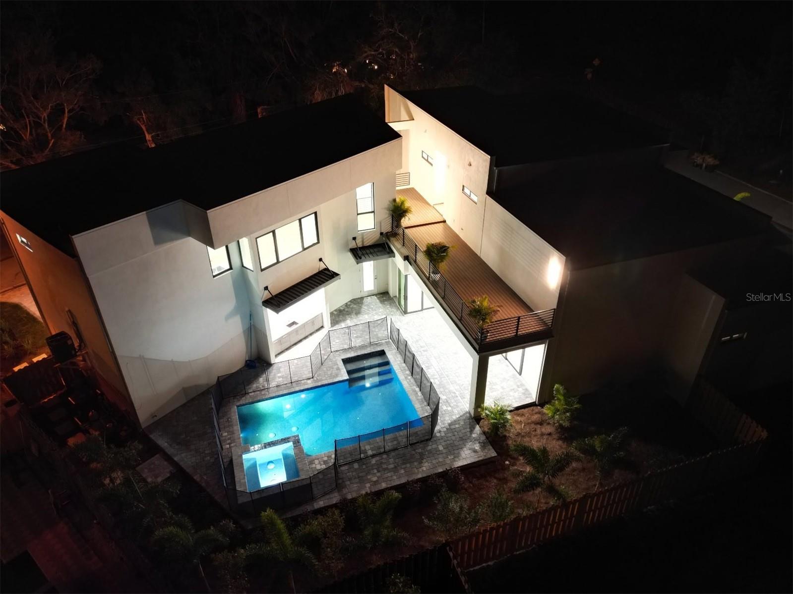 MONTICELLO - Residential