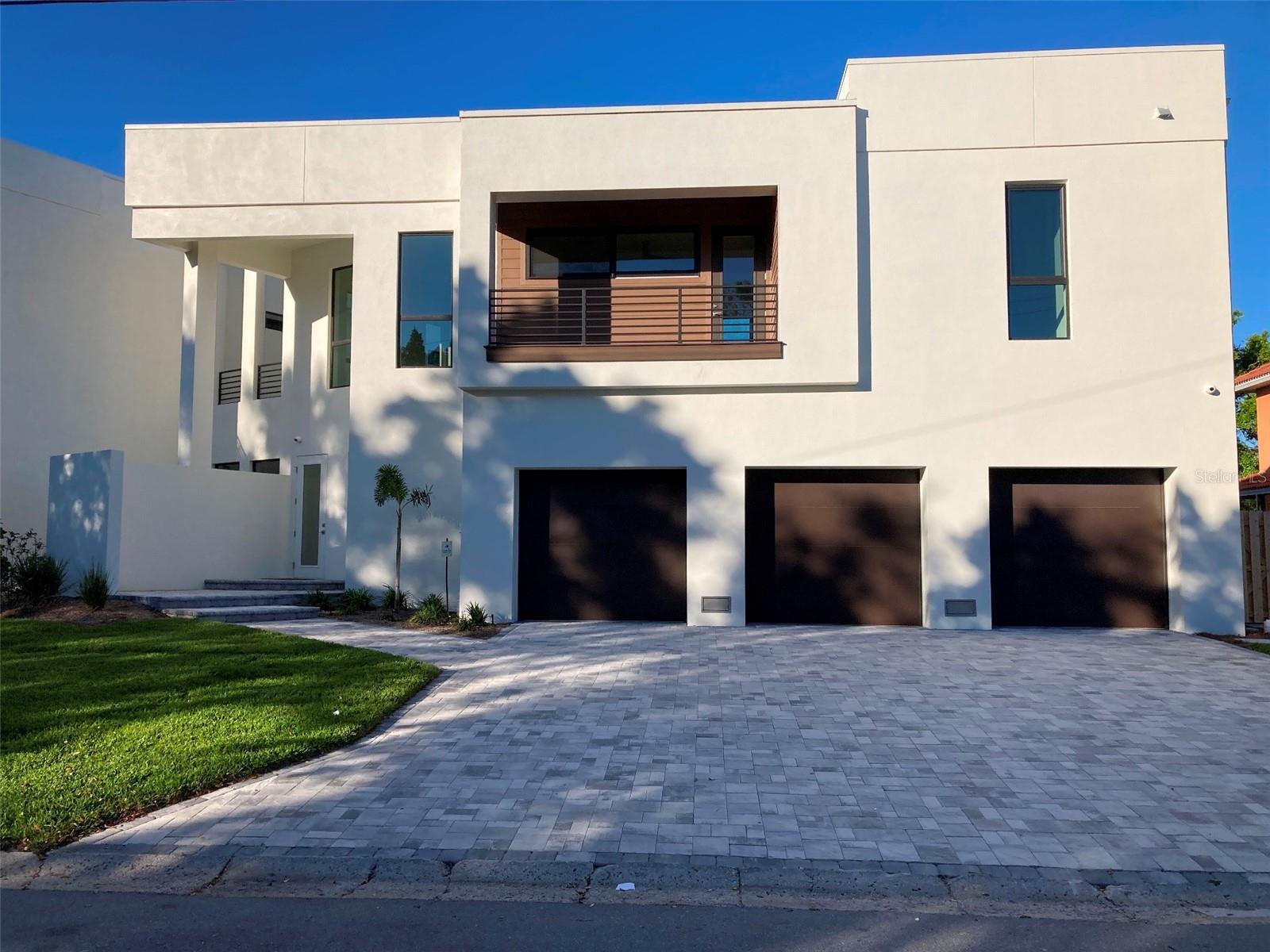 MONTICELLO - Residential