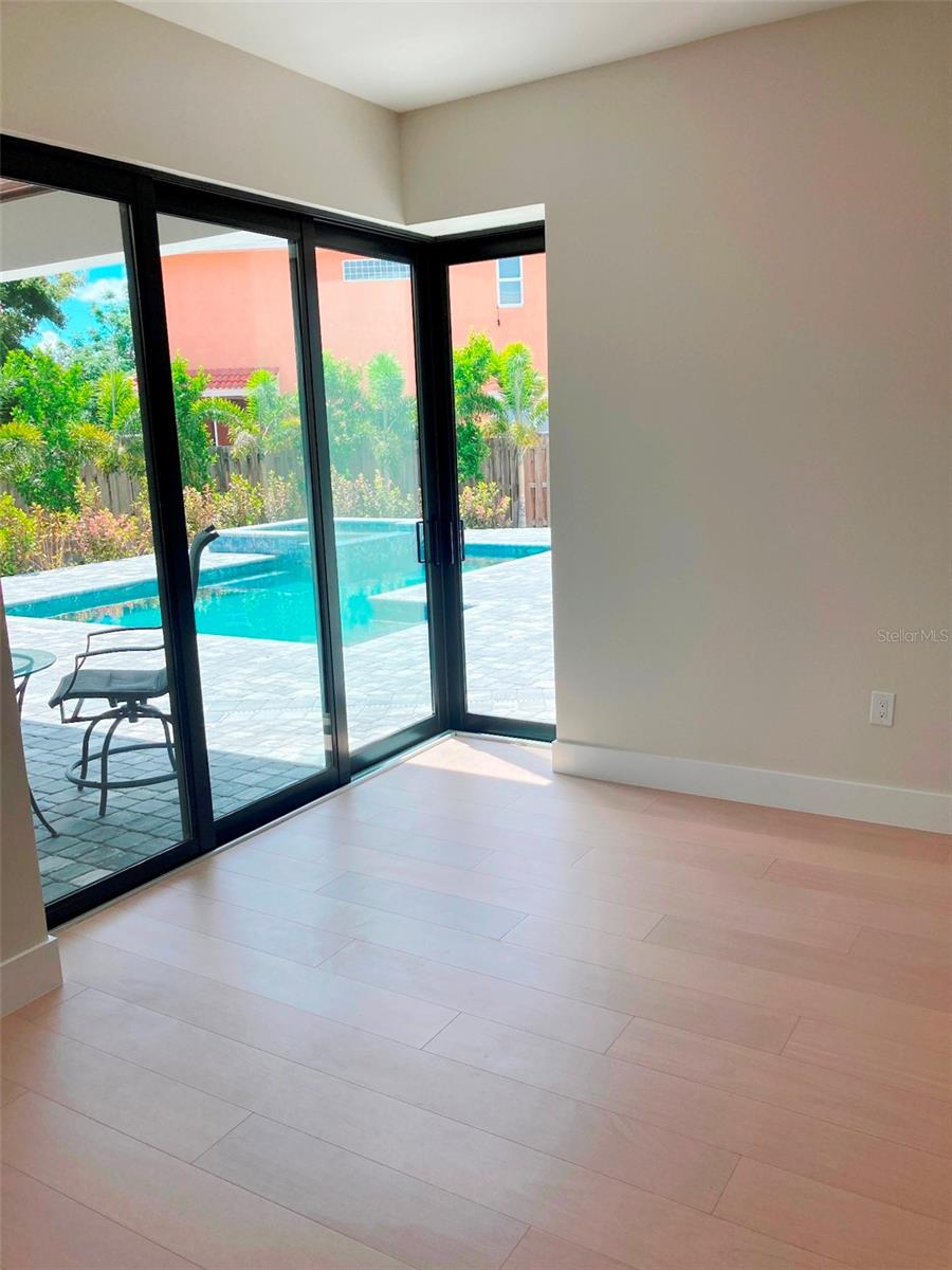 MONTICELLO - Residential