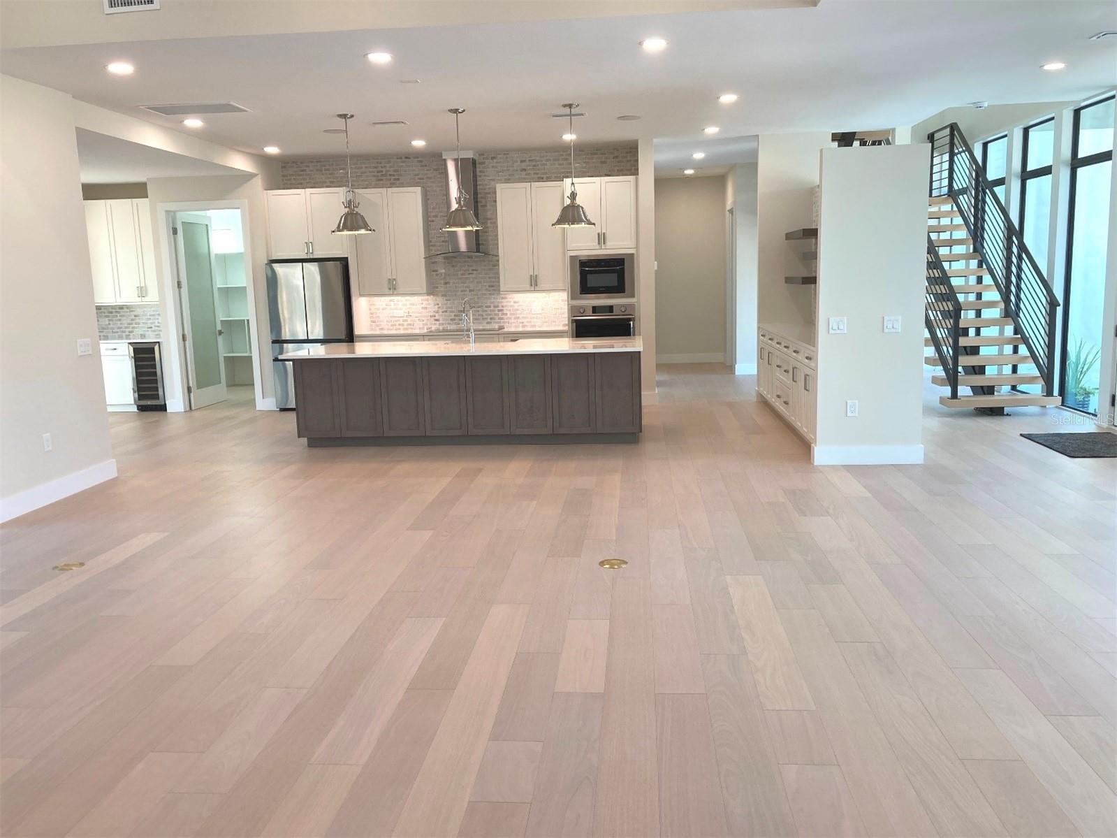 2110 MICHELE DRIVE