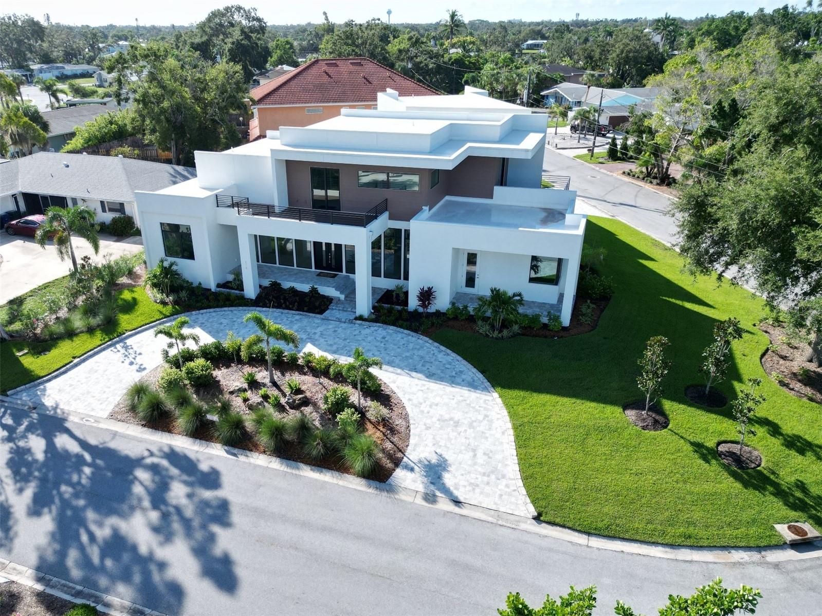 MONTICELLO - Residential