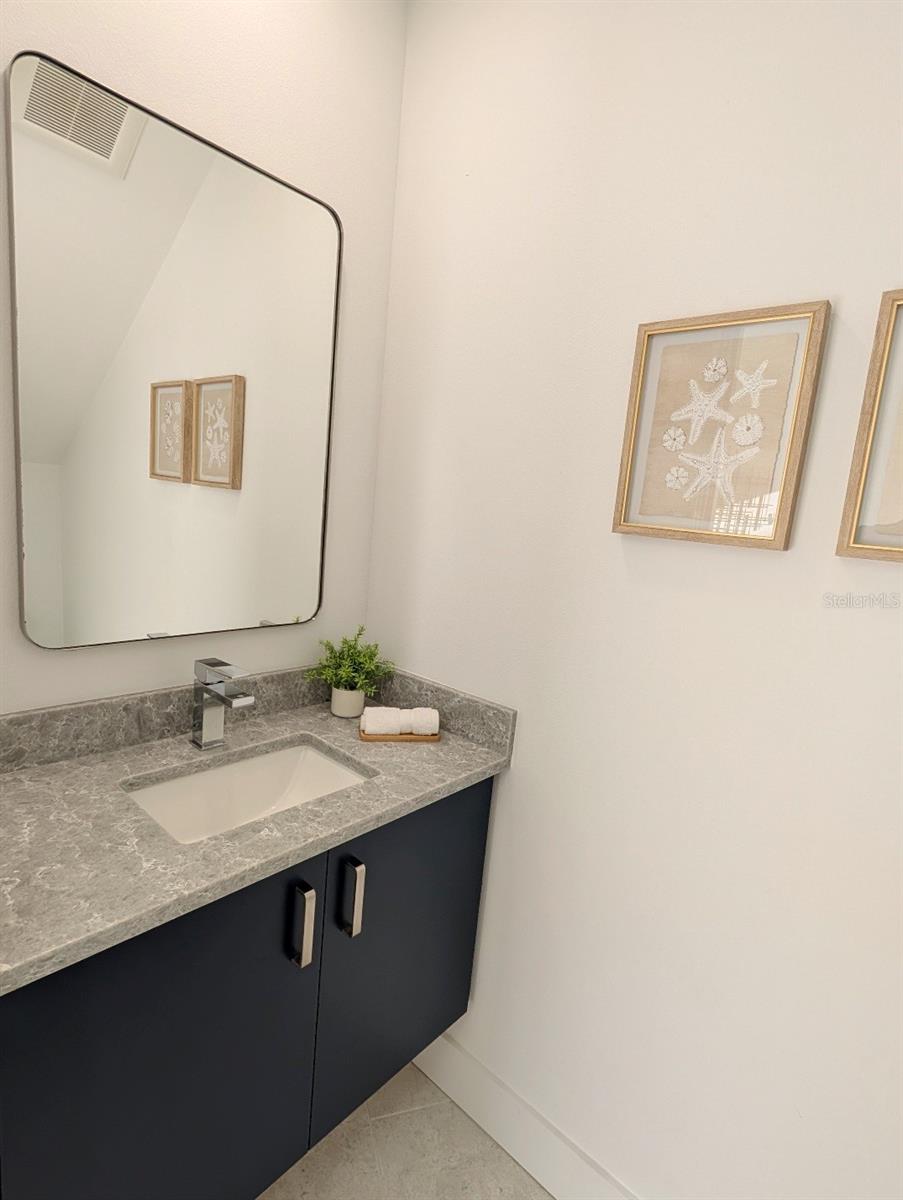 MONTICELLO - Residential