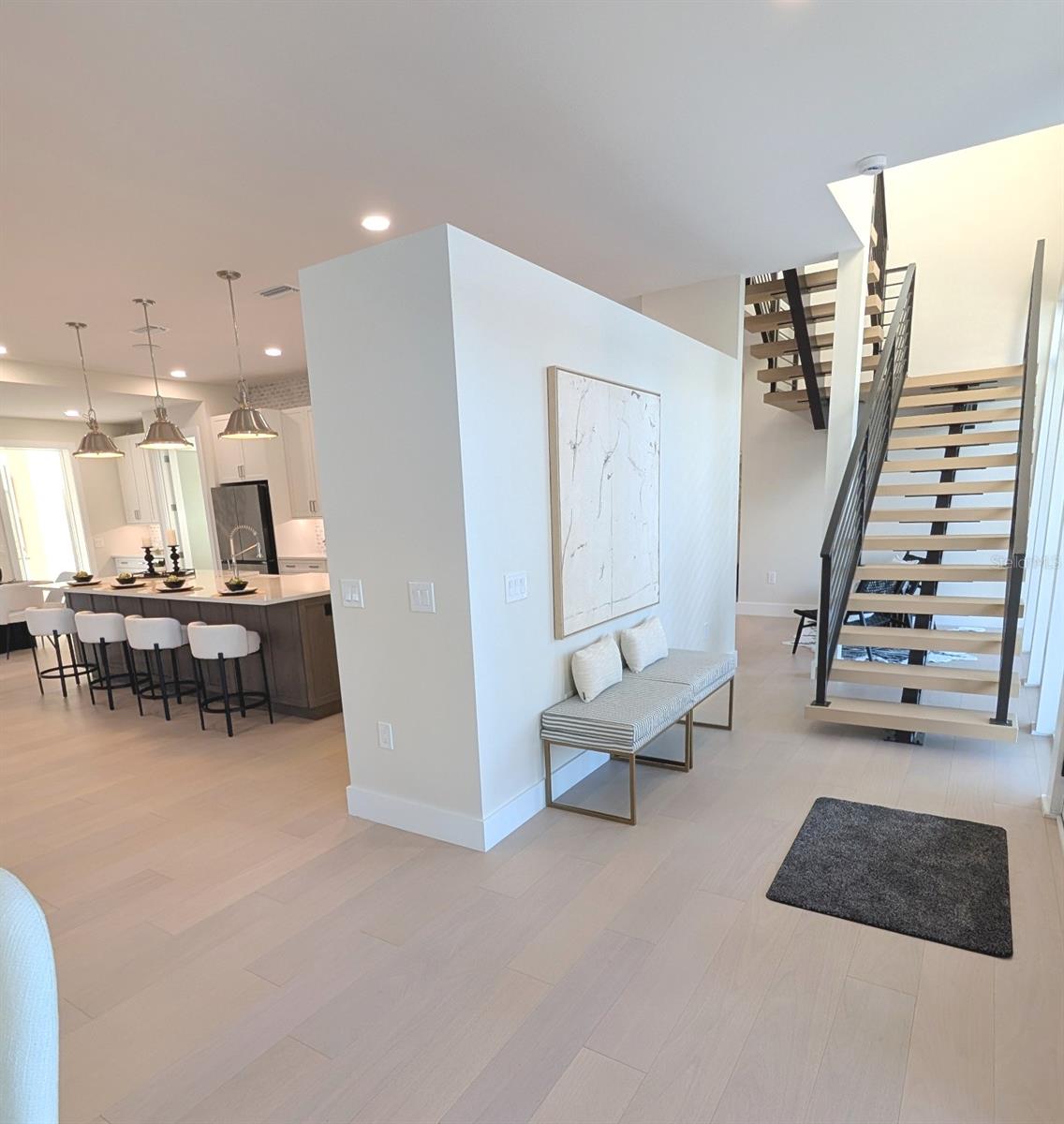 MONTICELLO - Residential