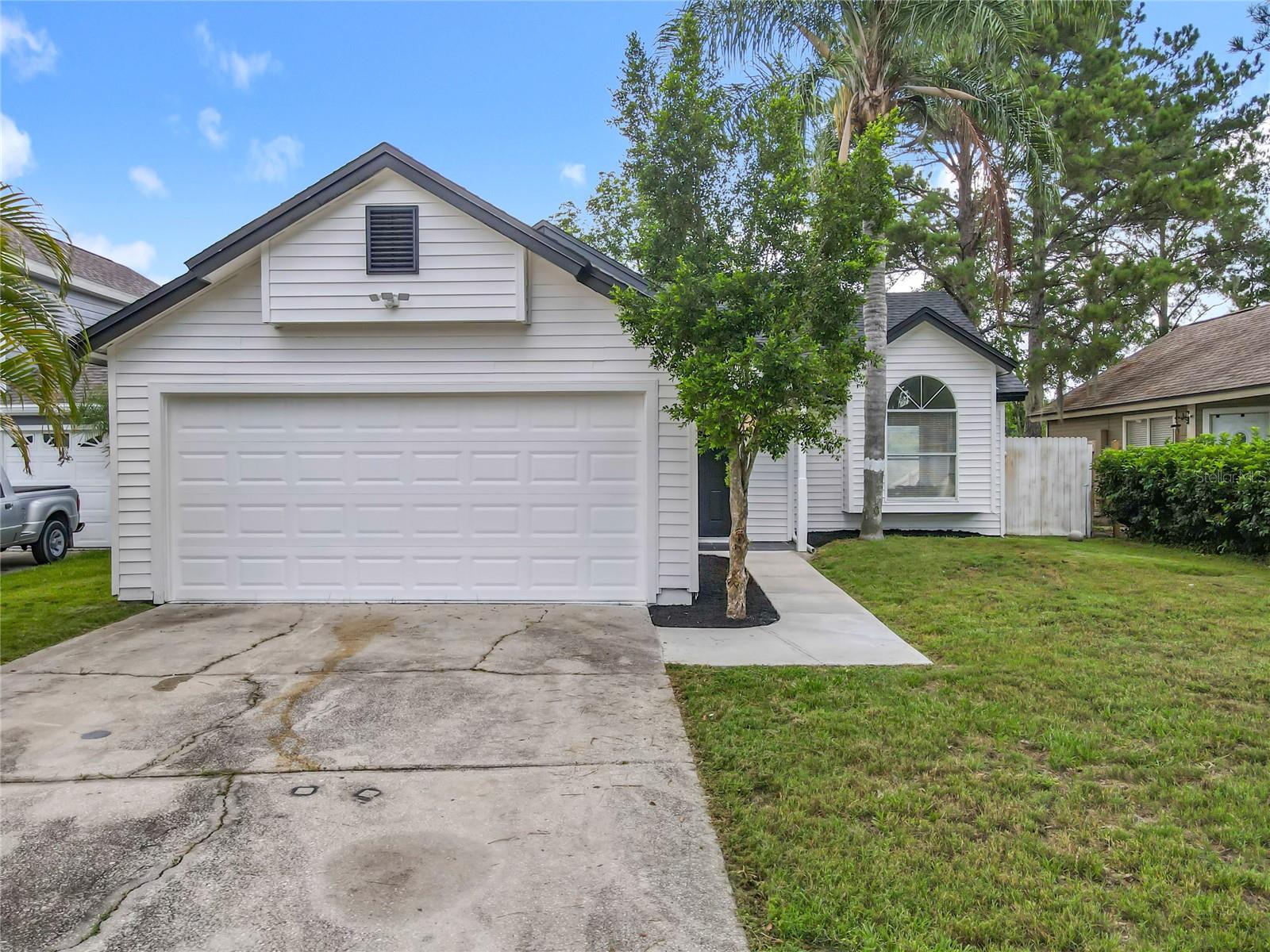 2160 CHURCHILL DOWNS CIRCLE