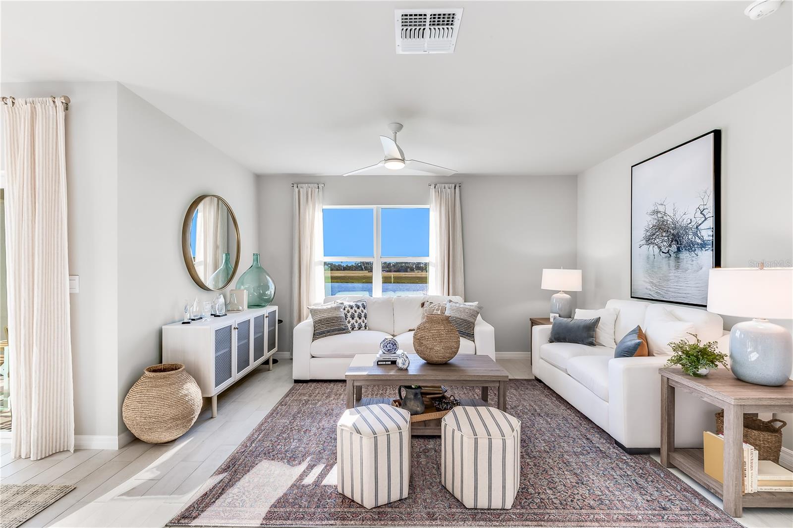 CENTRAL PARC - Residential