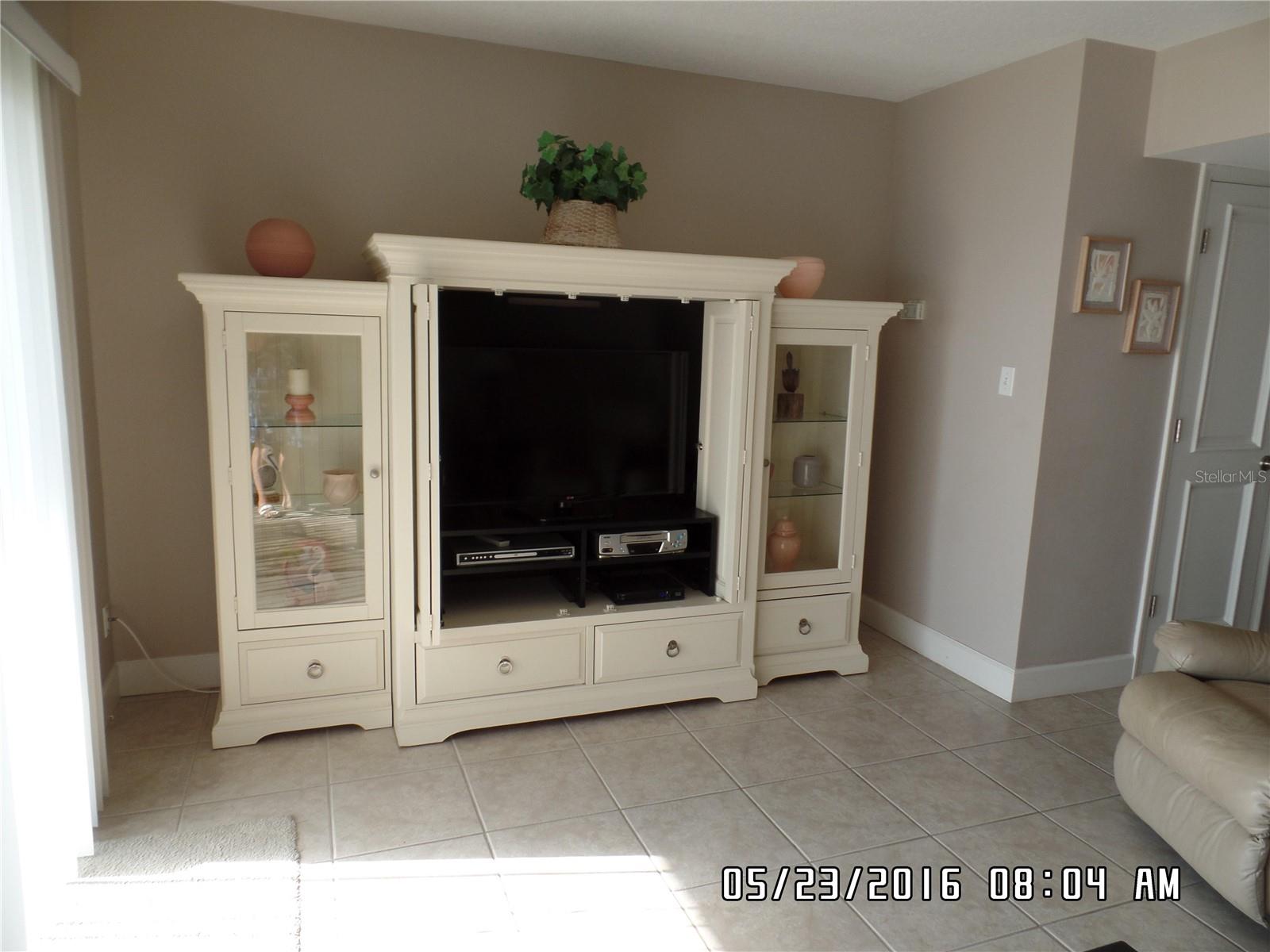 ORMOND HOLIDAY CLUB CONDO - Residential Lease