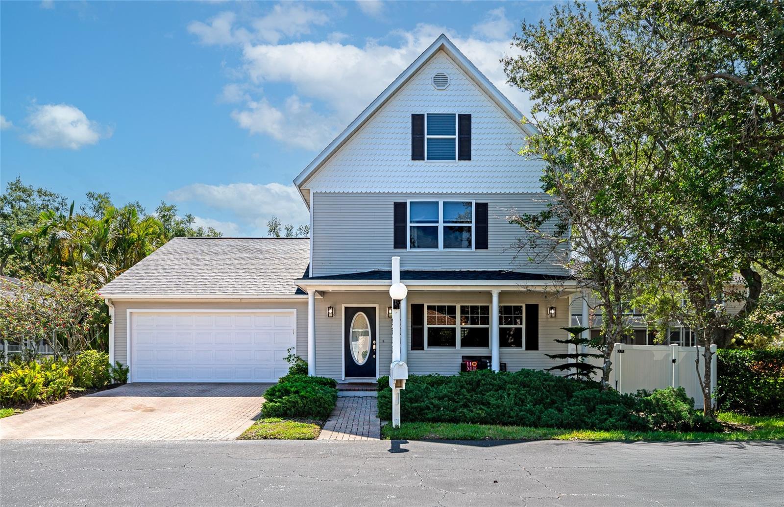 CAPE TOWN VILLAGE PH I - Residential