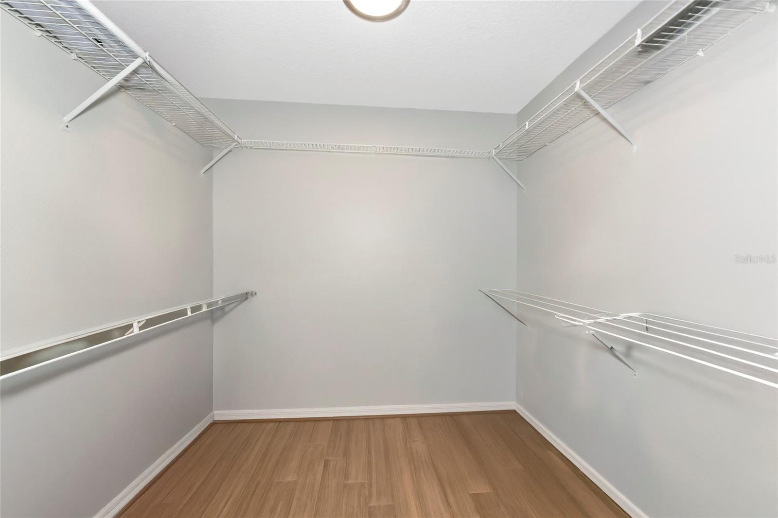 CAPE TOWN VILLAGE PH I - Residential