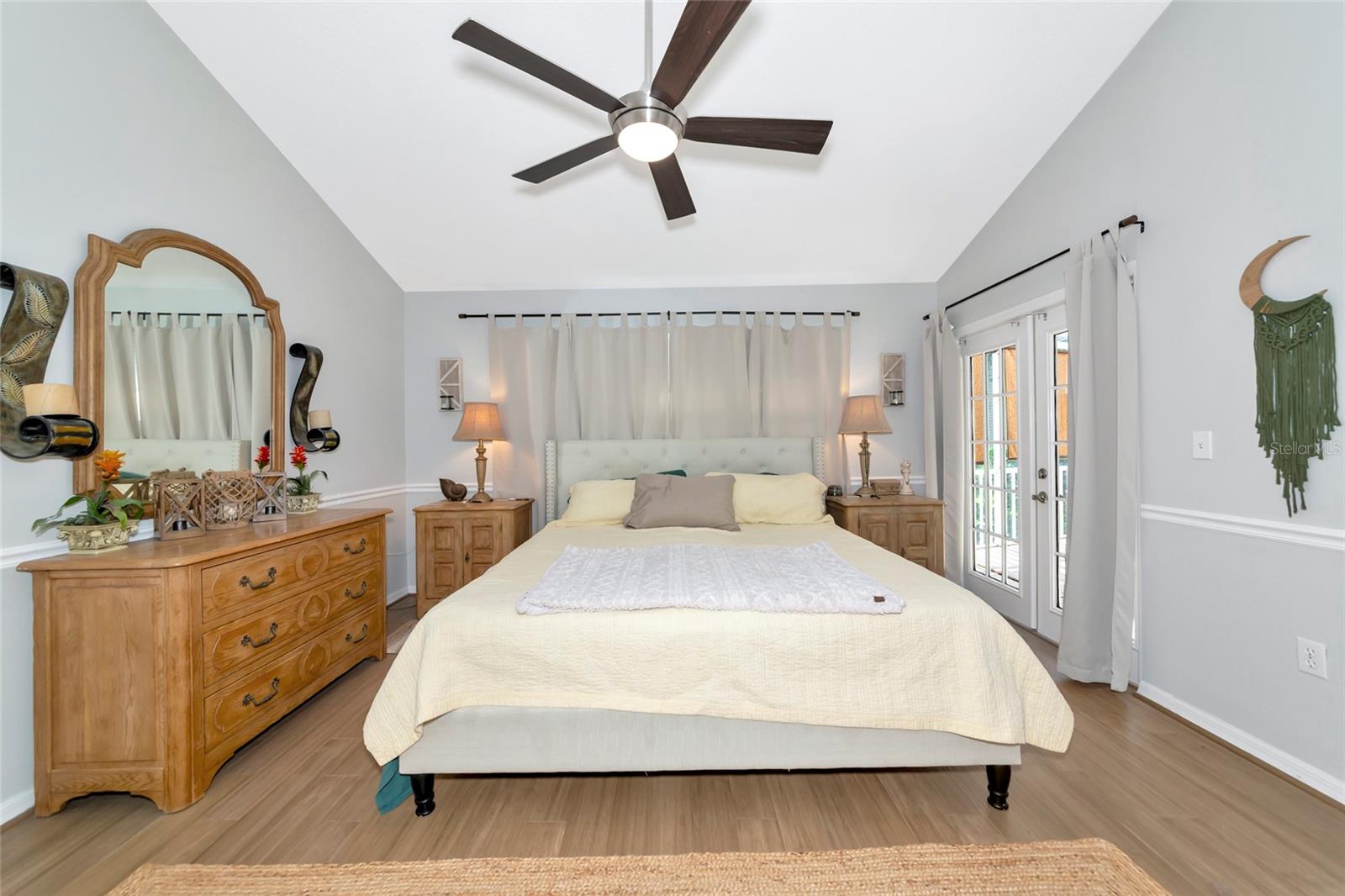 CAPE TOWN VILLAGE PH I - Residential