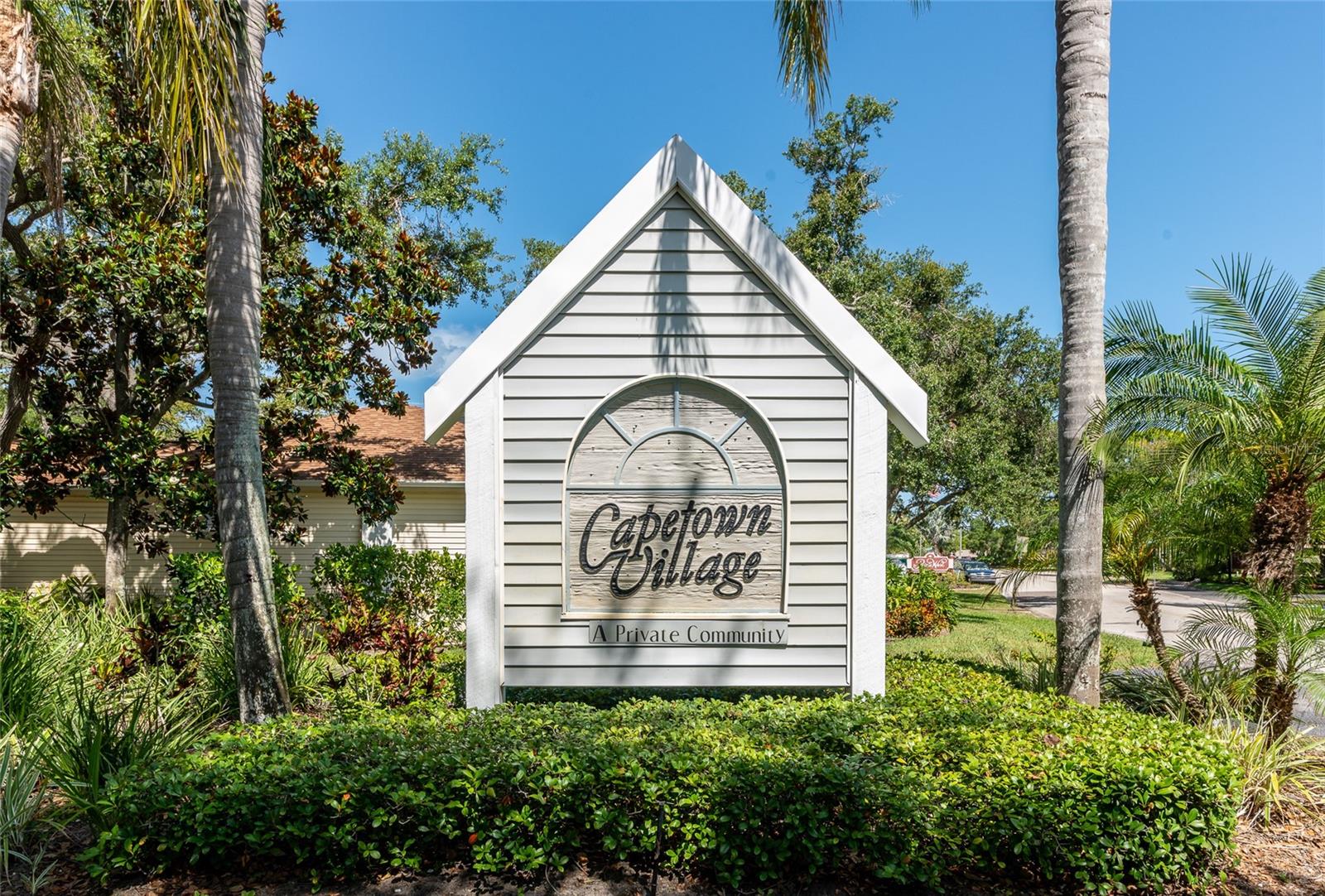 CAPE TOWN VILLAGE PH I - Residential