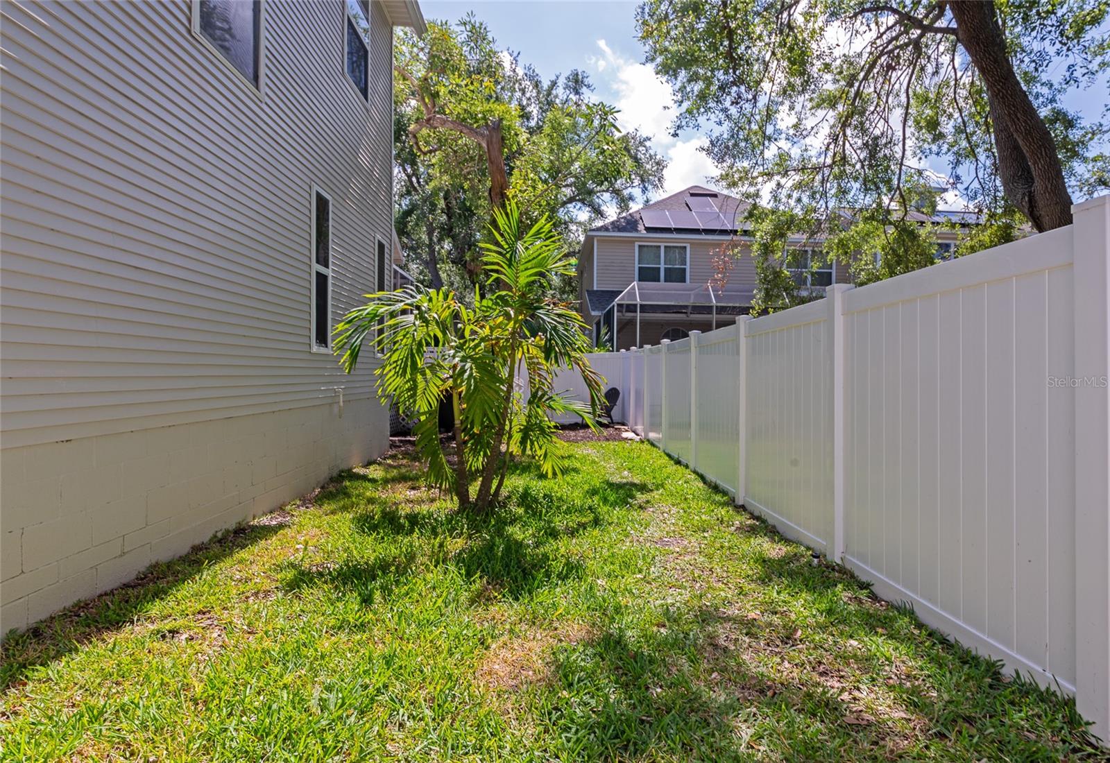 CAPE TOWN VILLAGE PH I - Residential