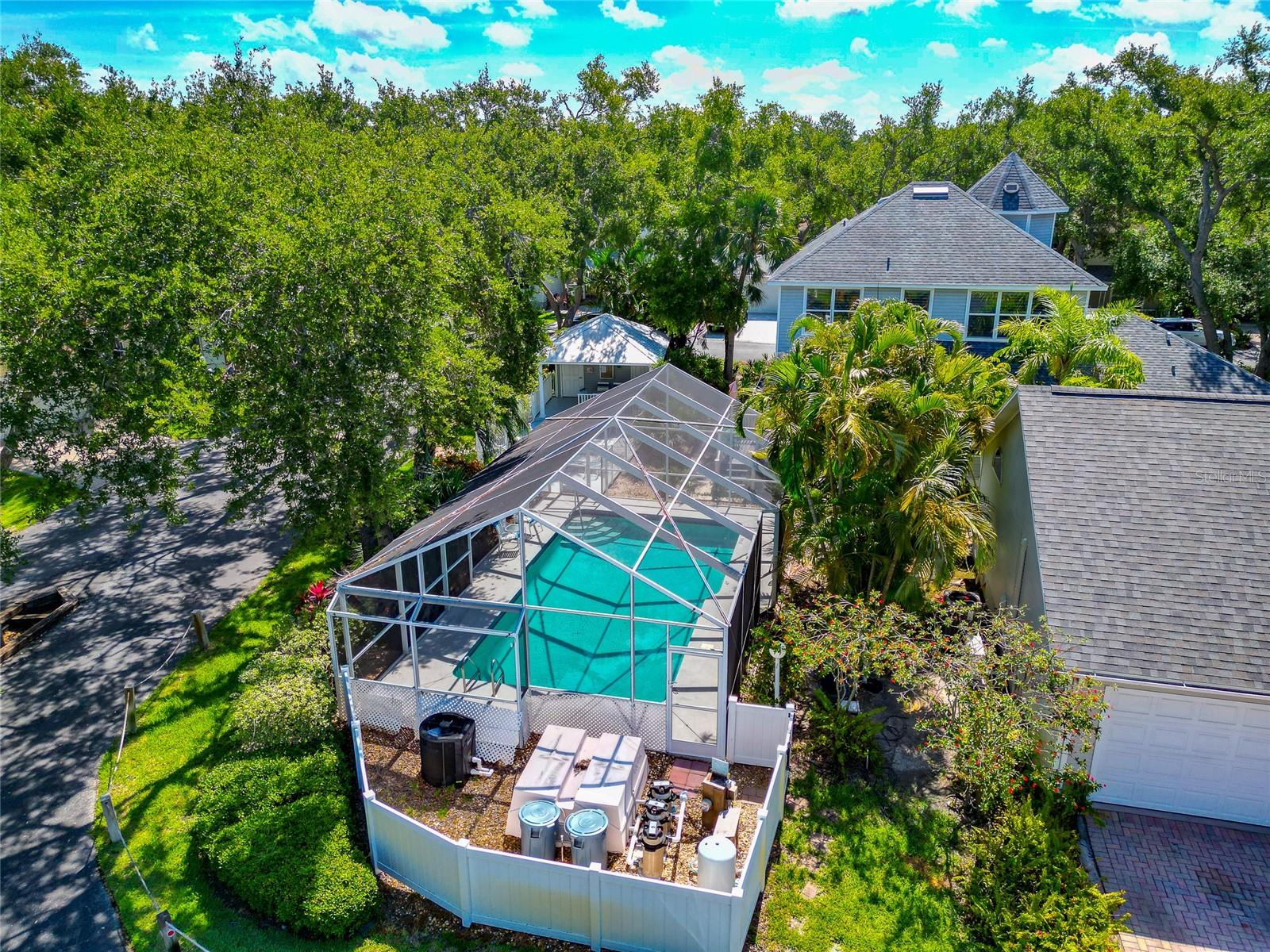 CAPE TOWN VILLAGE PH I - Residential