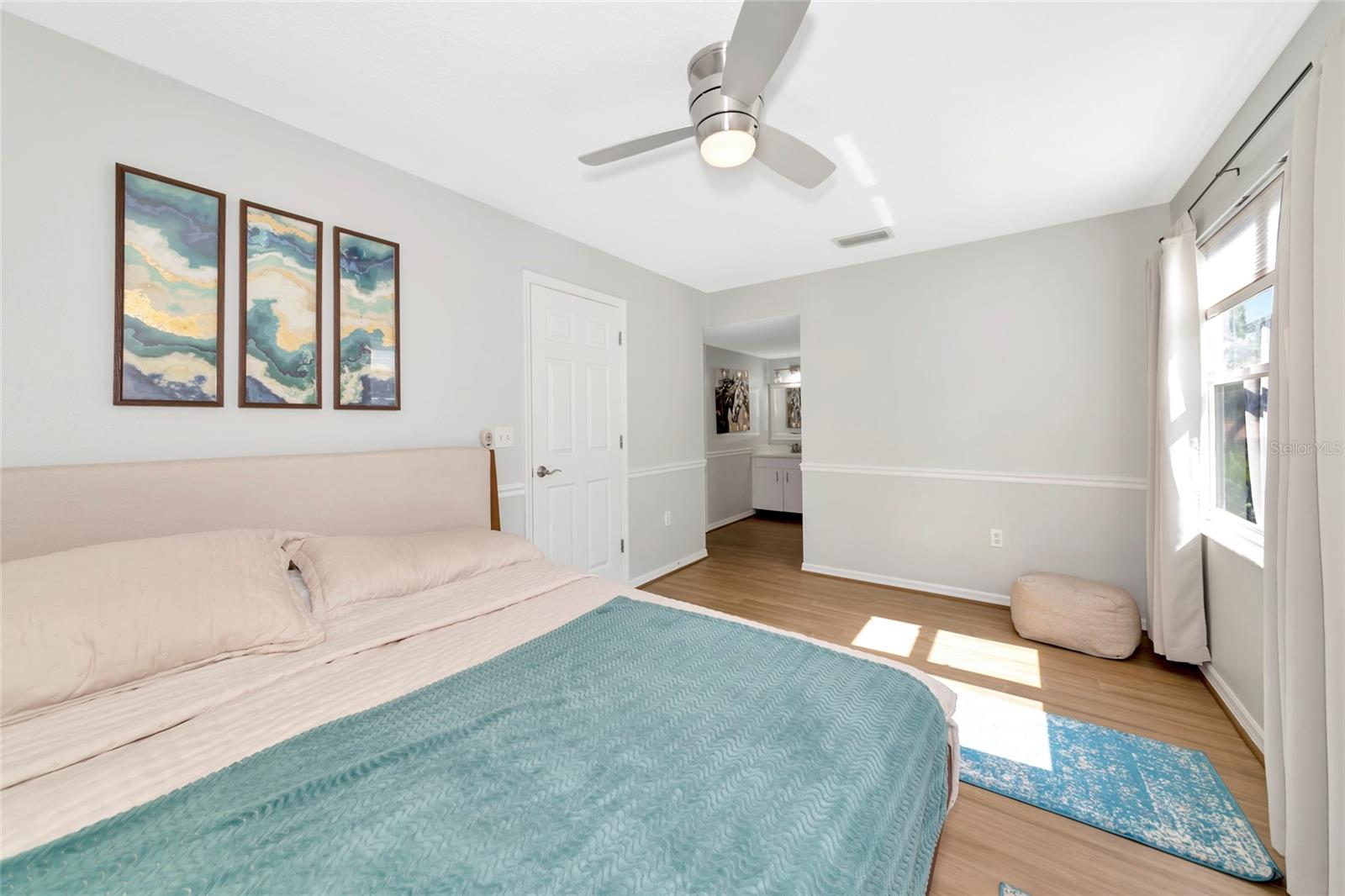 CAPE TOWN VILLAGE PH I - Residential