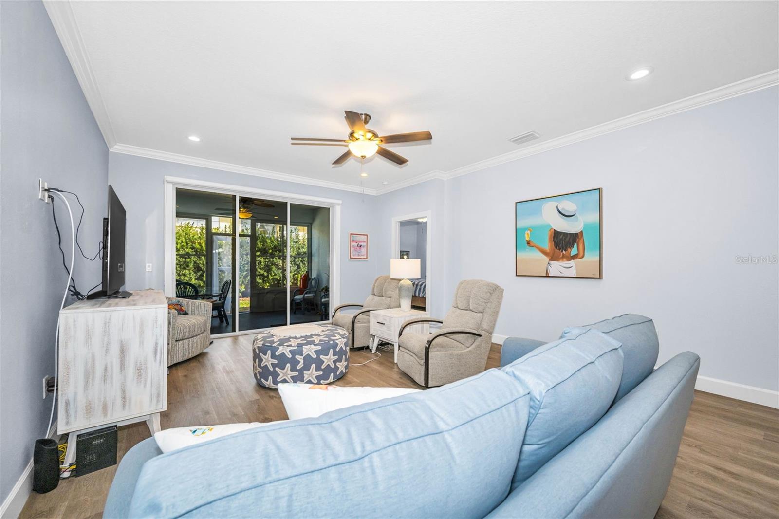 HIGHLAND PARK VILLAS - Residential