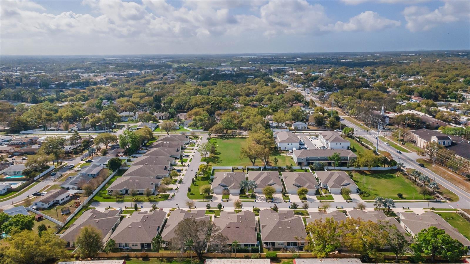 HIGHLAND PARK VILLAS - Residential