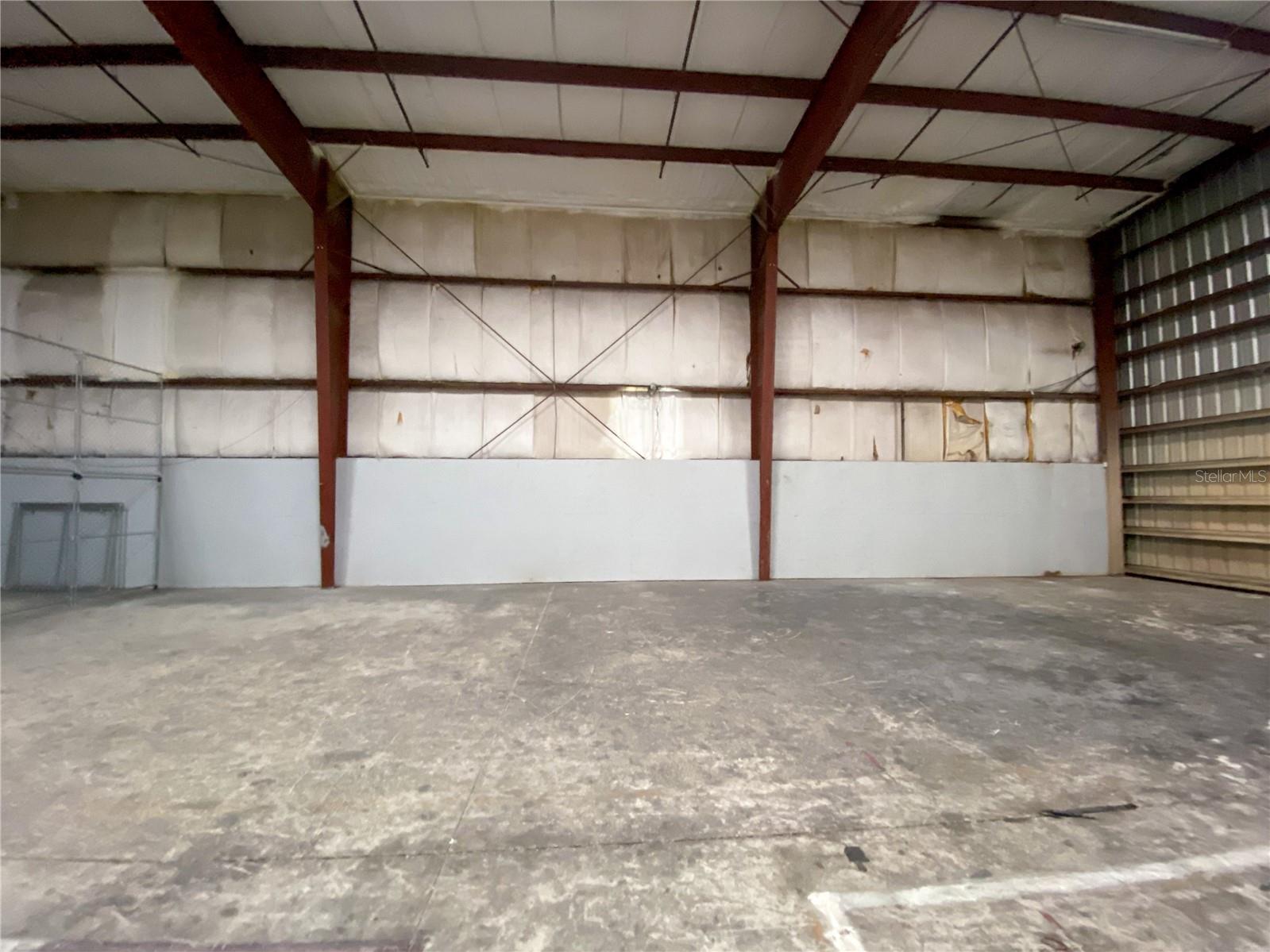 LAKE MARY COMMERCE CENTER - Commercial Lease