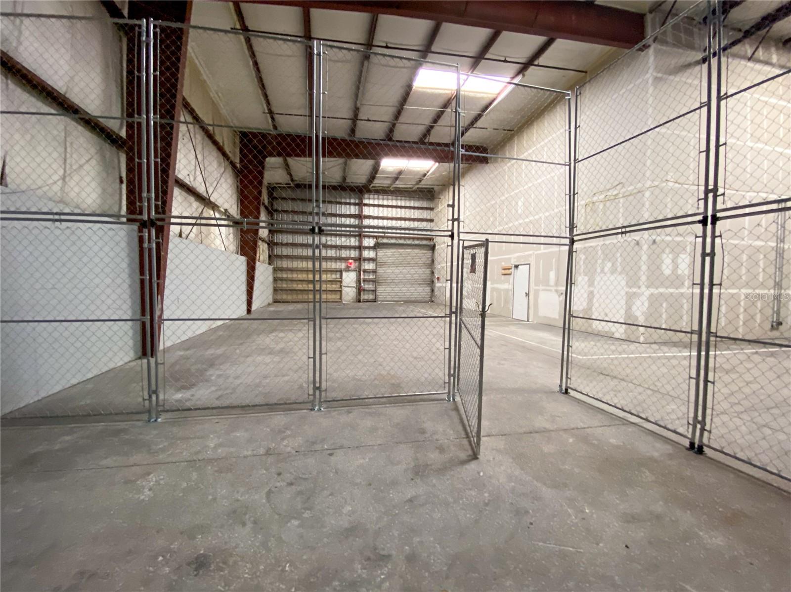 LAKE MARY COMMERCE CENTER - Commercial Lease