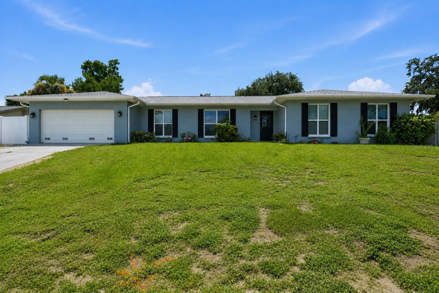 1124 KING ARTHUR COURT
