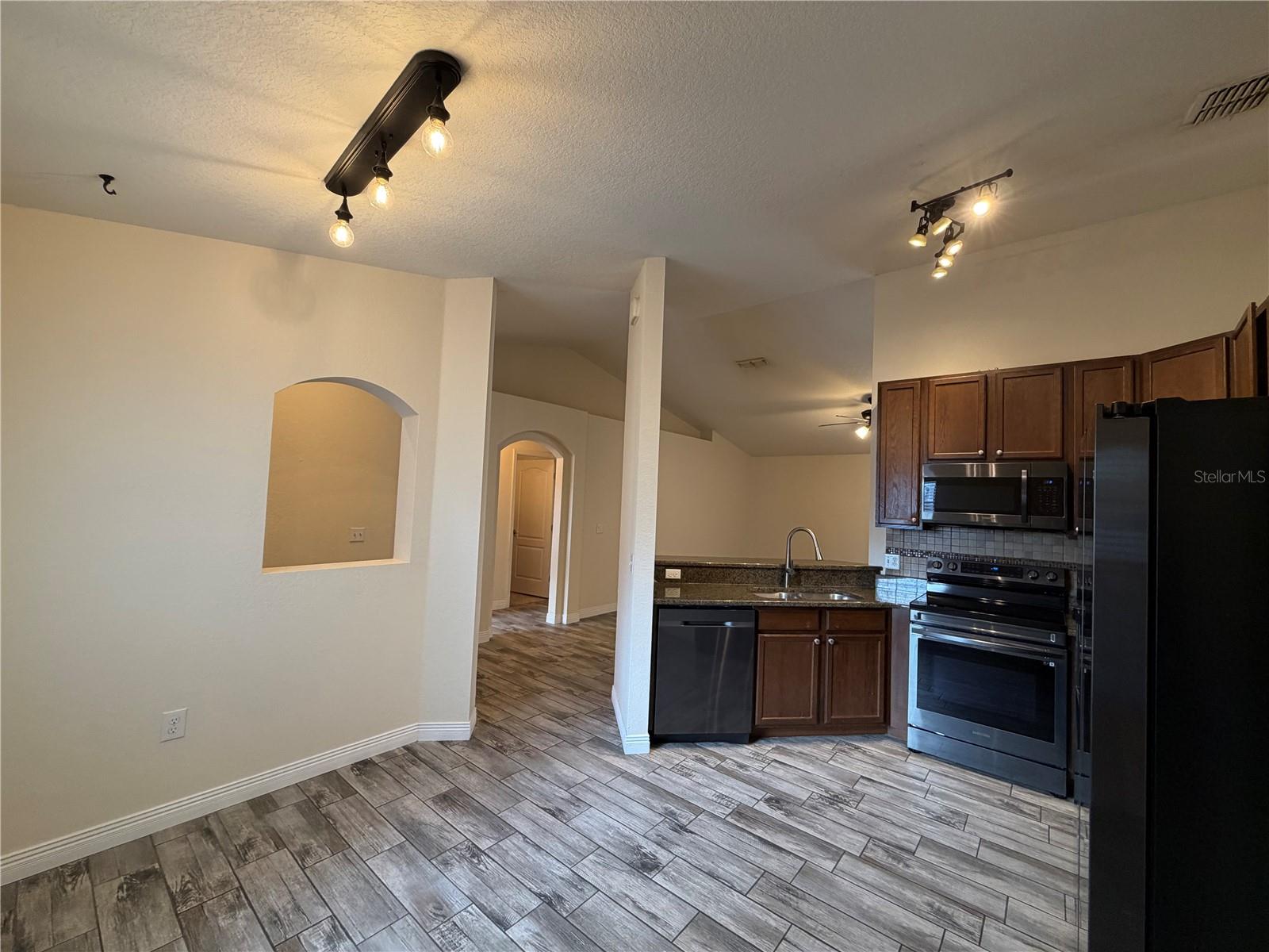 AUBURN PRESERVE - Residential