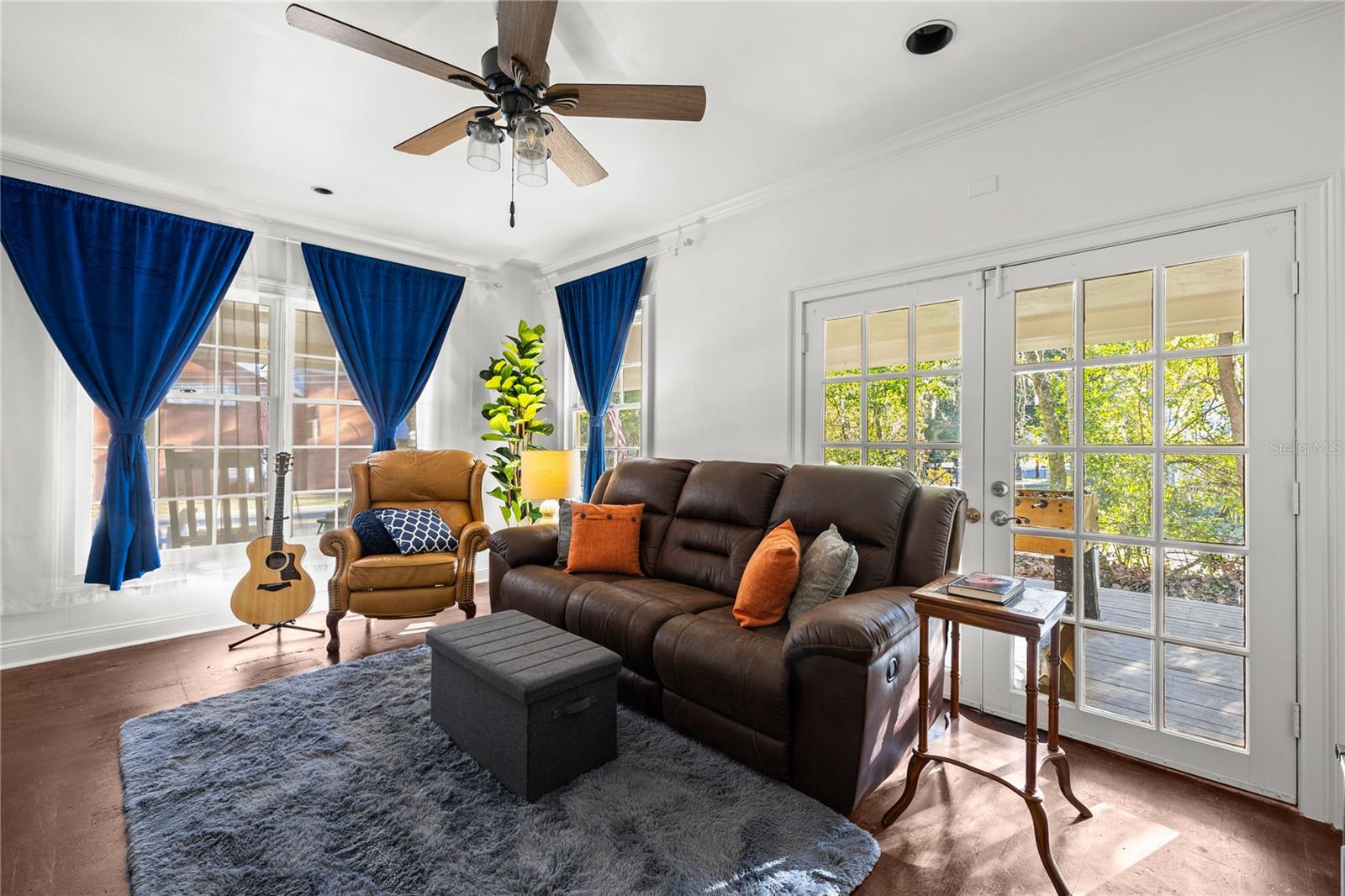 G M WHETSTONE ESTATE ADD TO H S - Residential